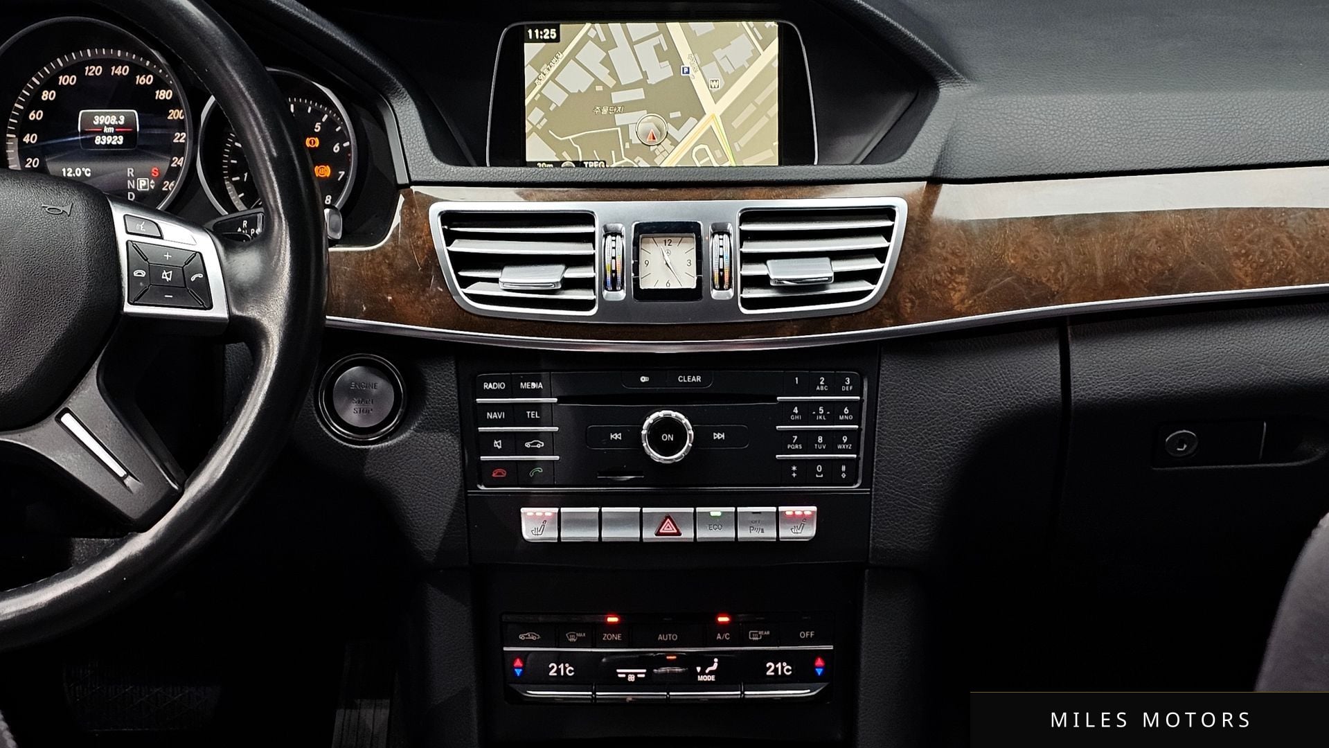 Mercedes-Benz E-Class W212 2016 — миниатюра 14