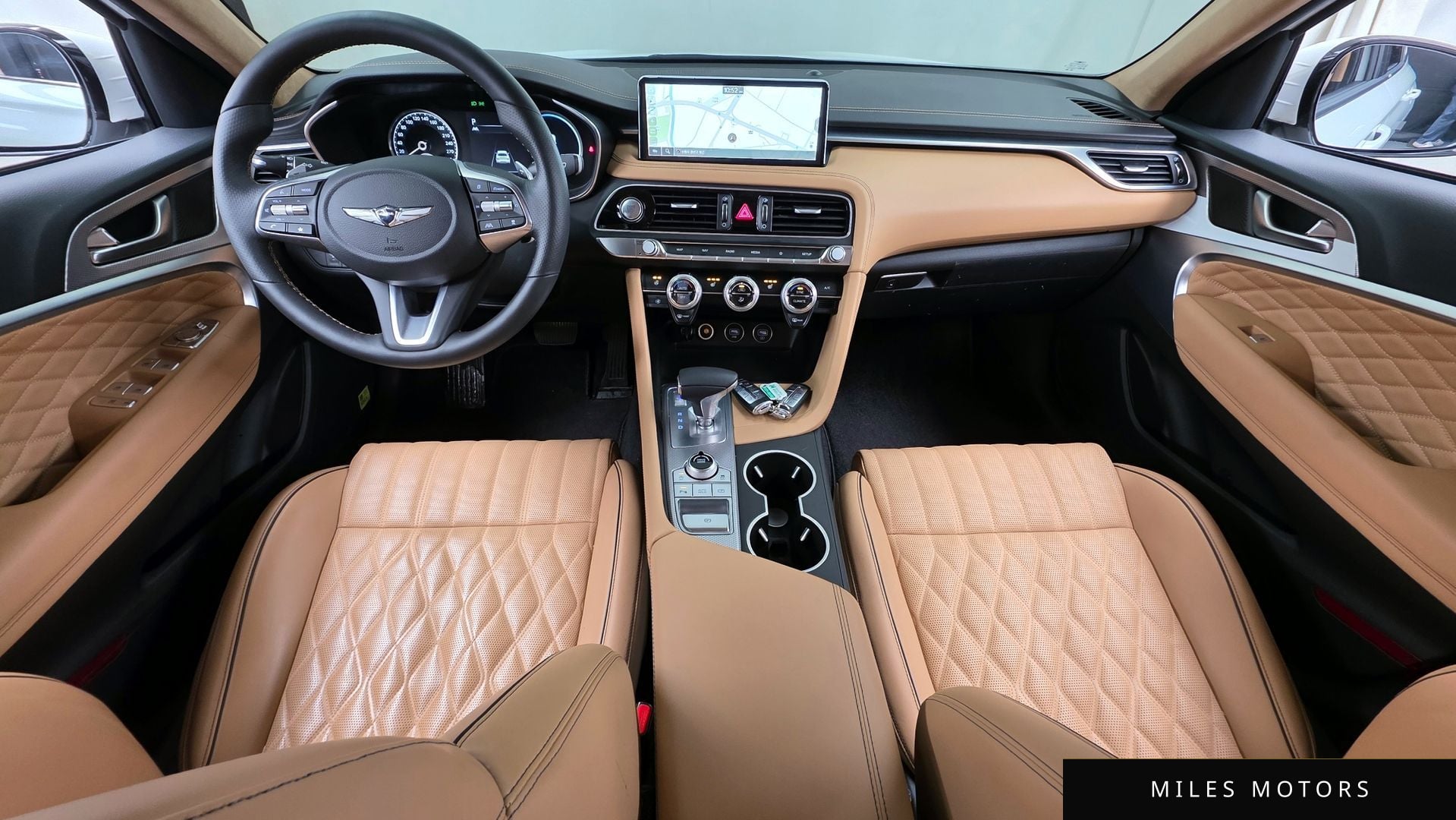 Genesis 뉴 G70 2023 — миниатюра 7