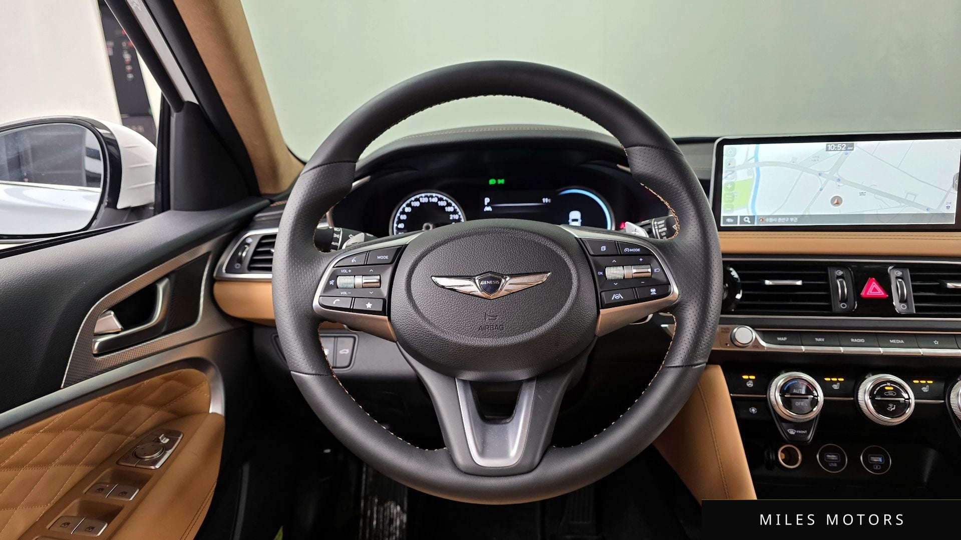 Genesis 뉴 G70 2023 — миниатюра 13