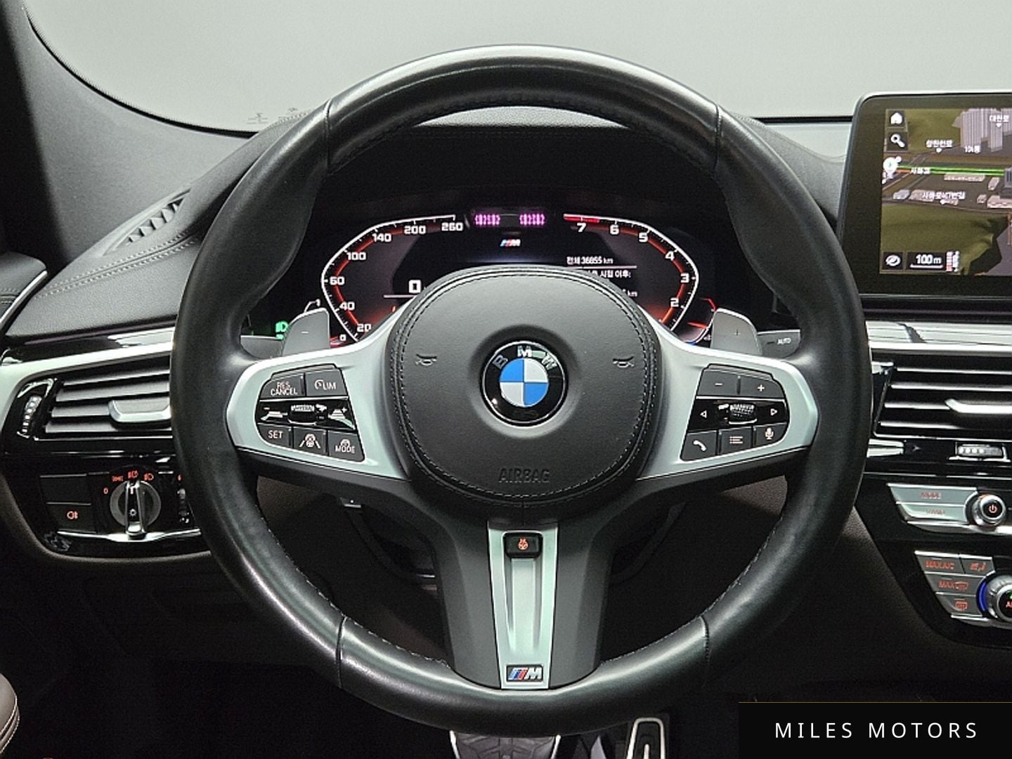 BMW 6 Series GT (G32) 2023 — миниатюра 11