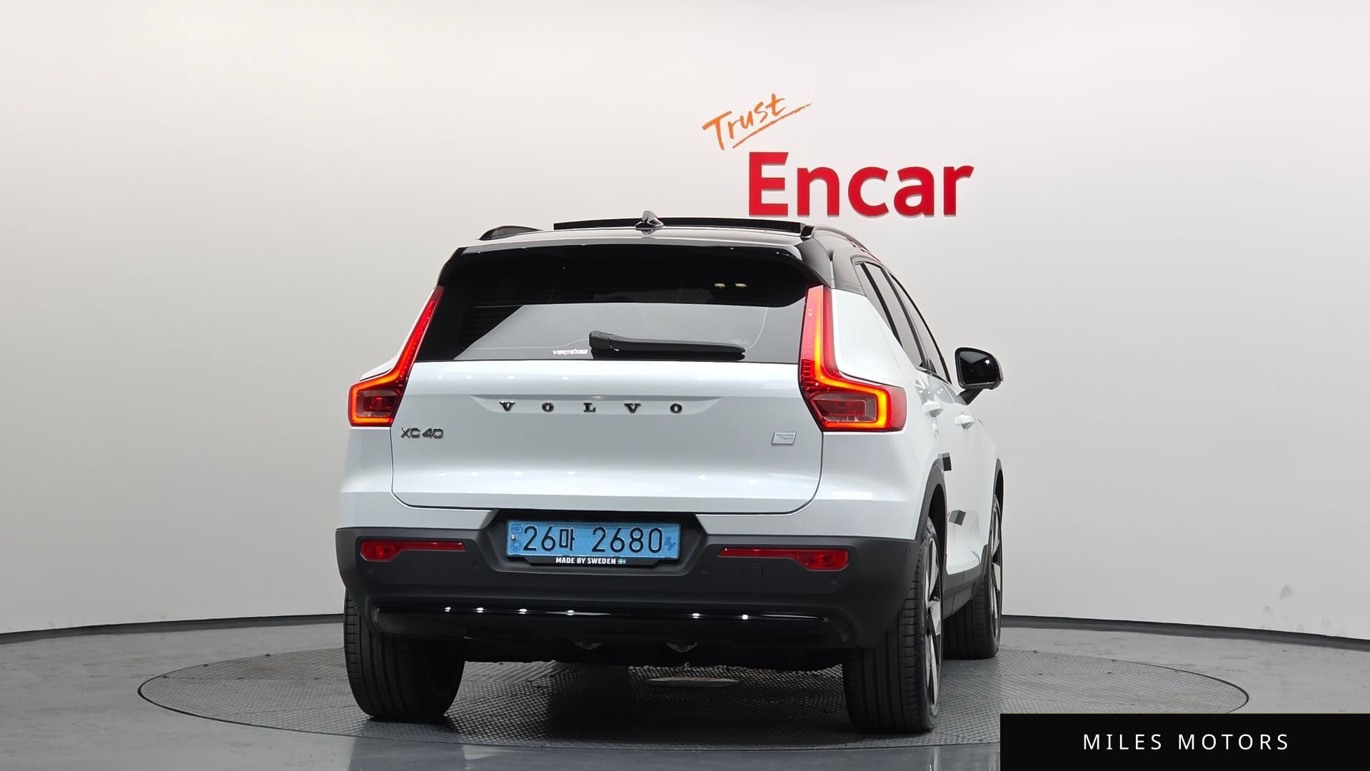 Volvo XC40 리차지 2023 — миниатюра 4