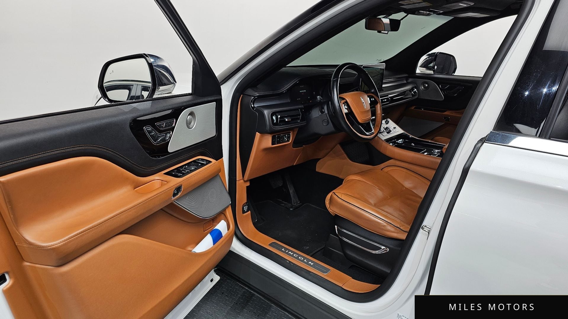 Lincoln Aviator 2020 — миниатюра 10