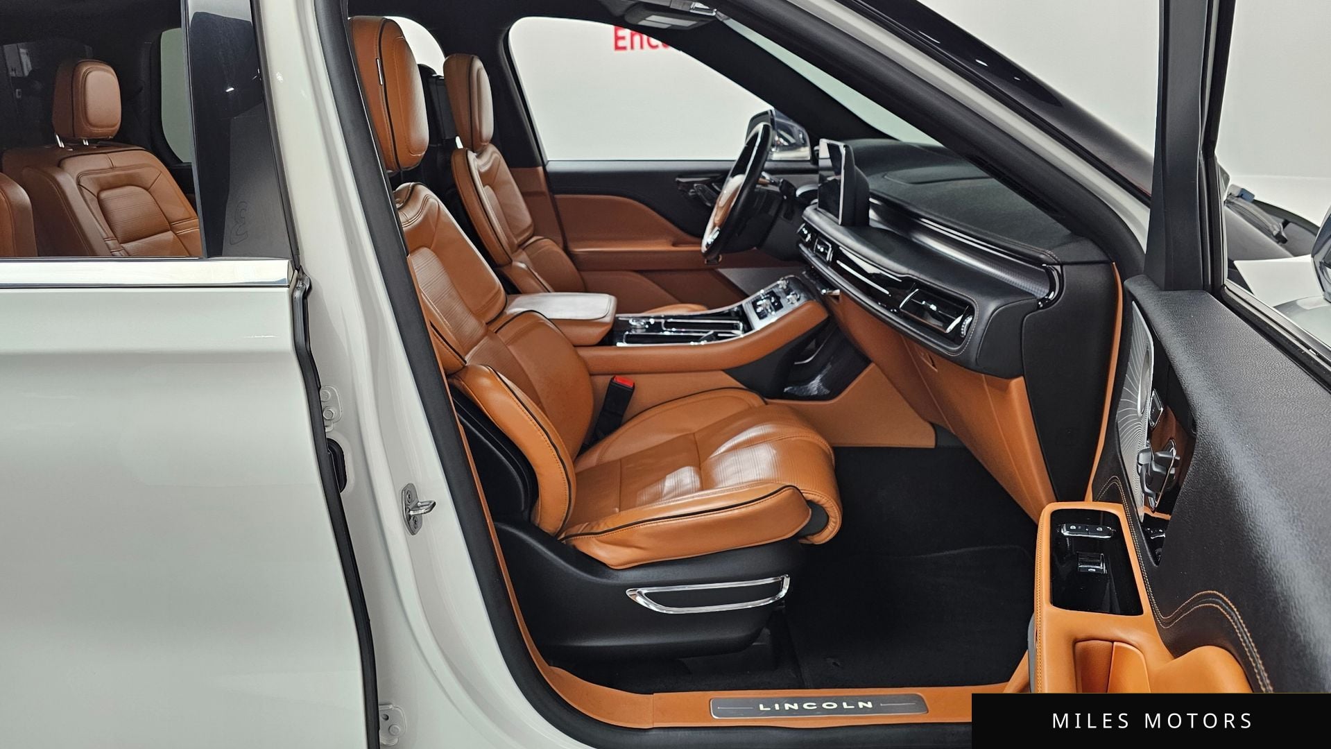 Lincoln Aviator 2020 — миниатюра 11