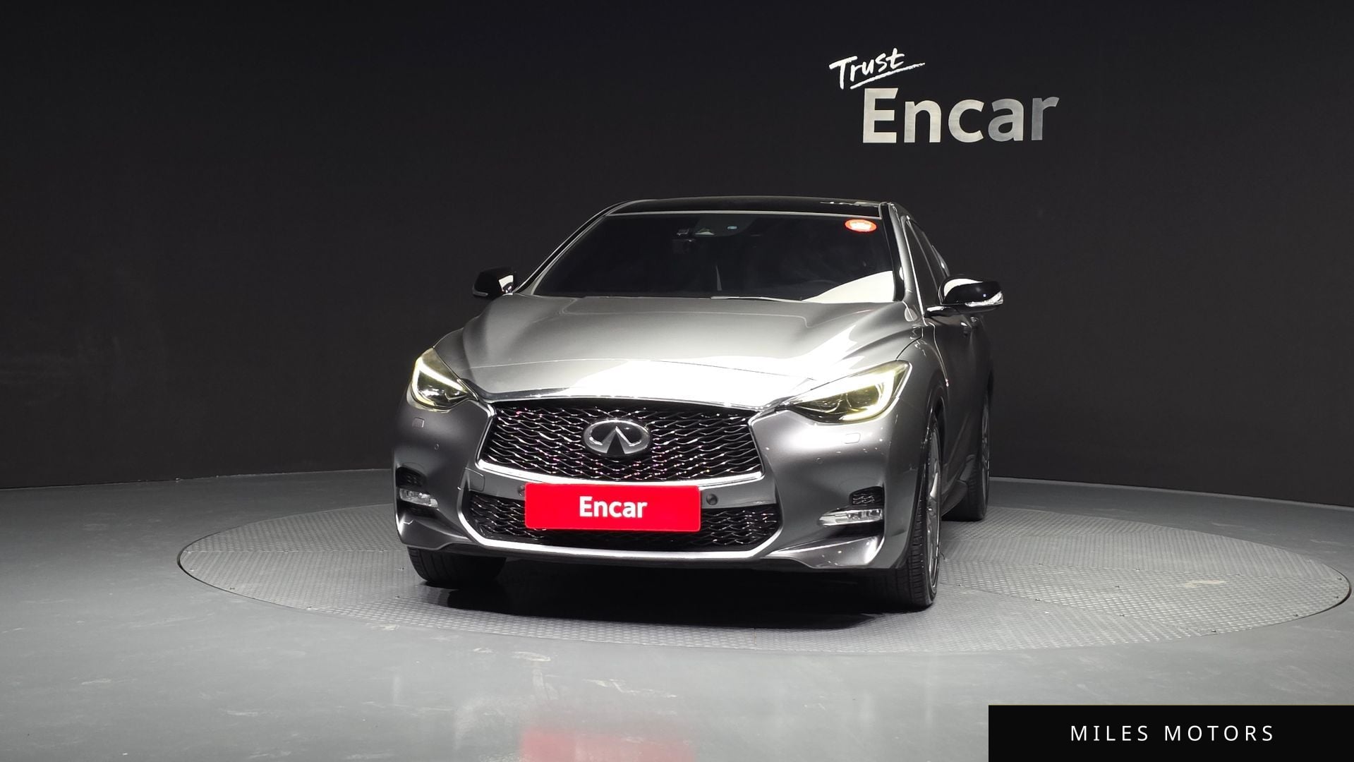 Infiniti Q30 2017 — миниатюра 3
