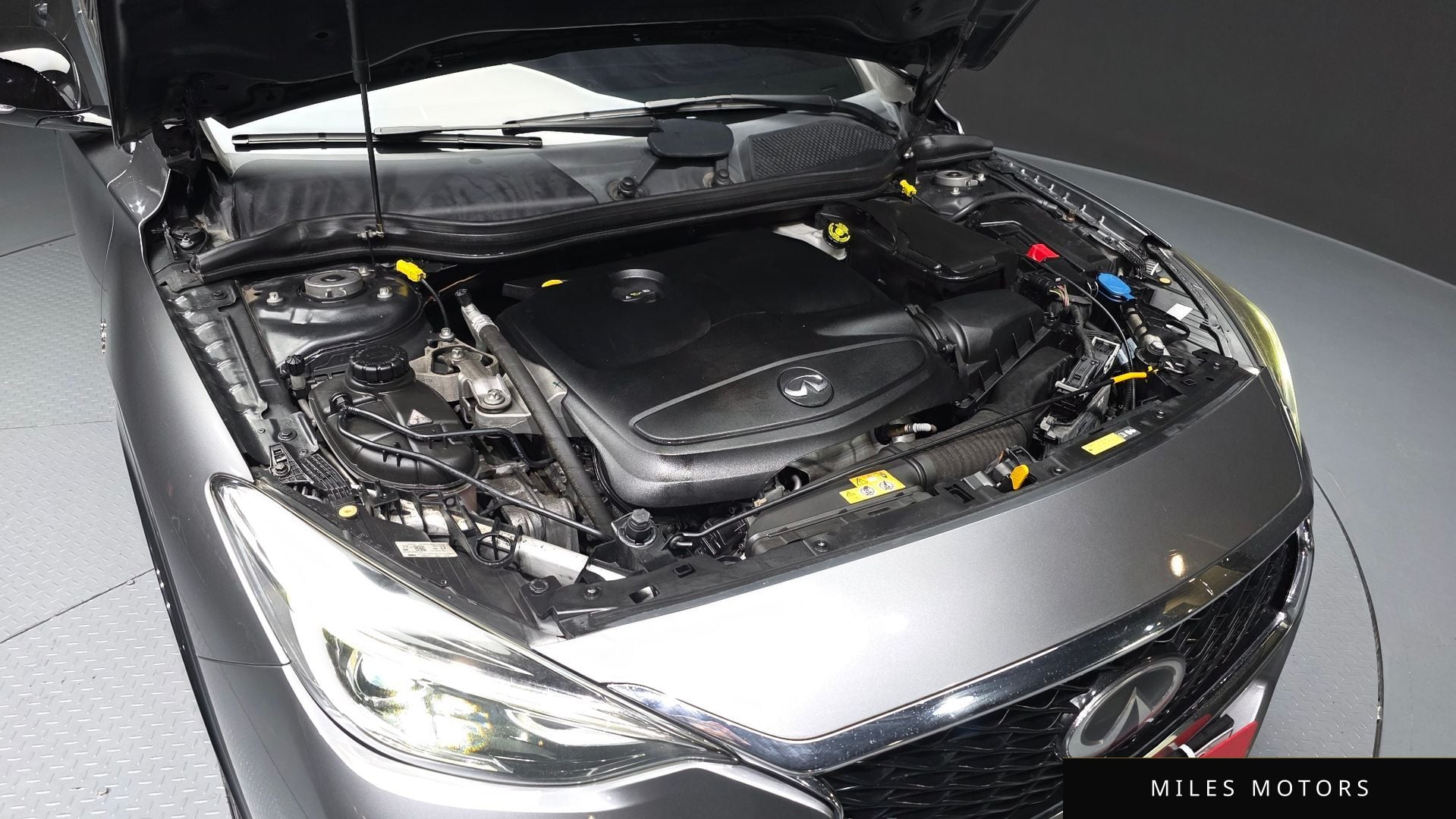 Infiniti Q30 2017 — миниатюра 6