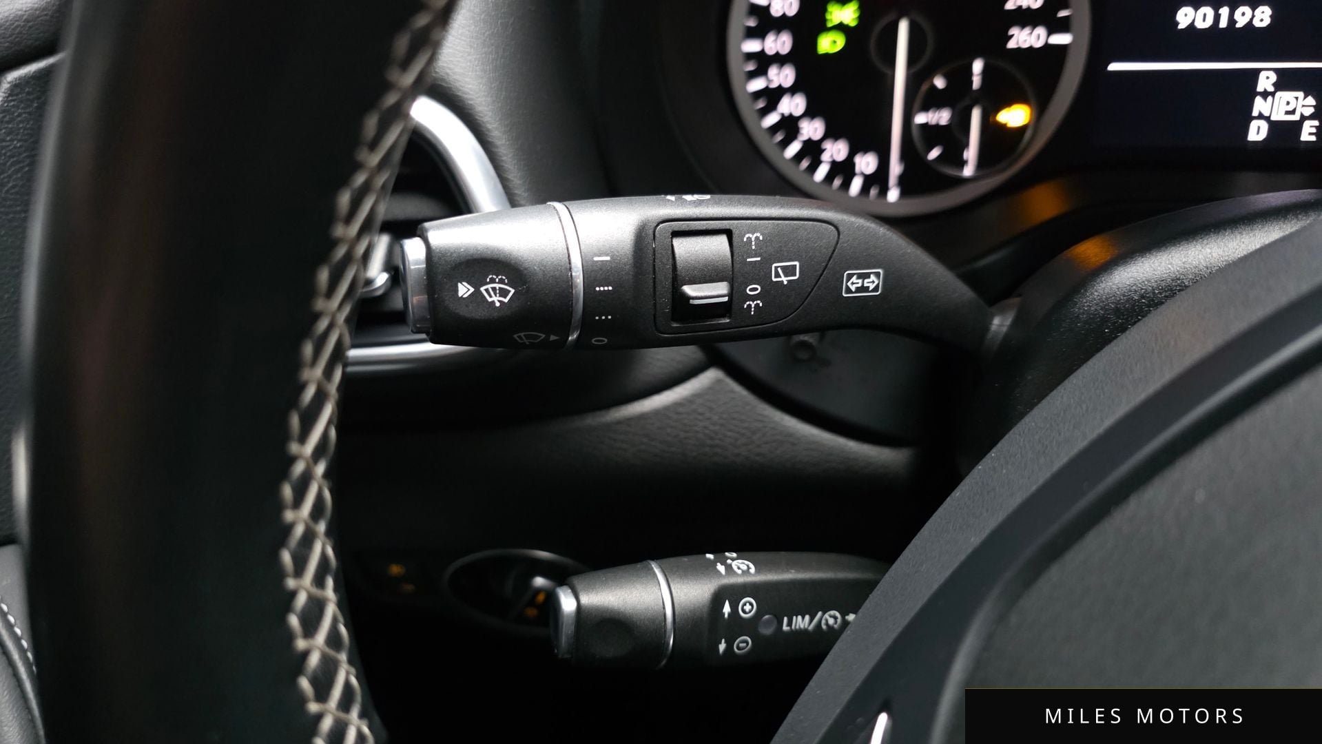 Infiniti Q30 2017 — миниатюра 18