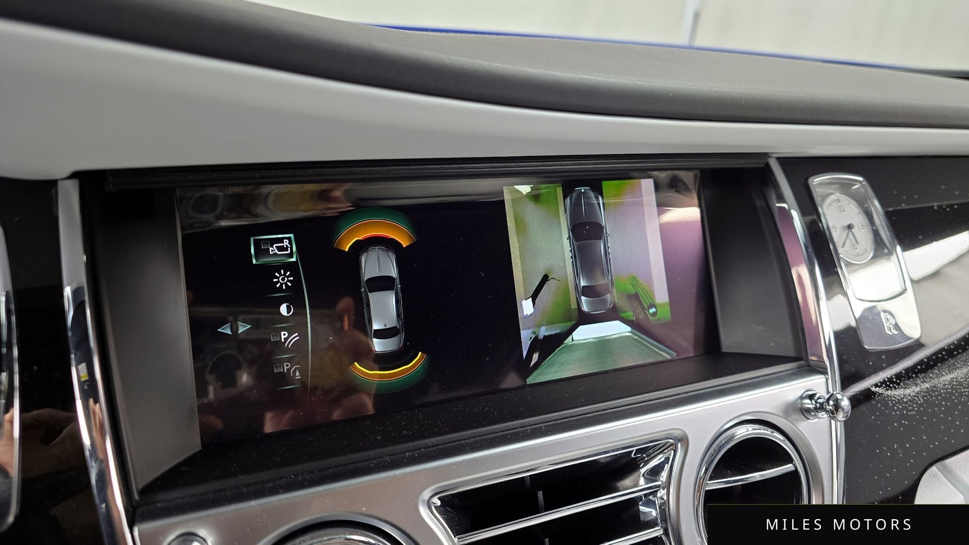 Rolls-Royce 고스트 2019 — миниатюра 15