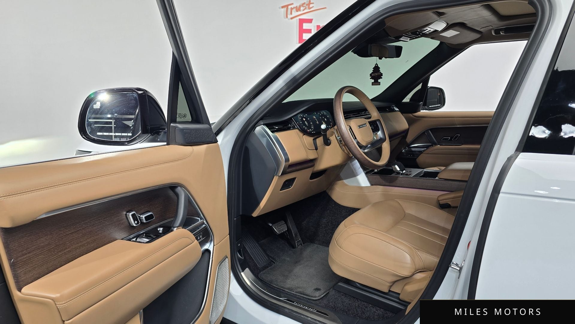 Land Rover 레인지로버 2025 — миниатюра 9