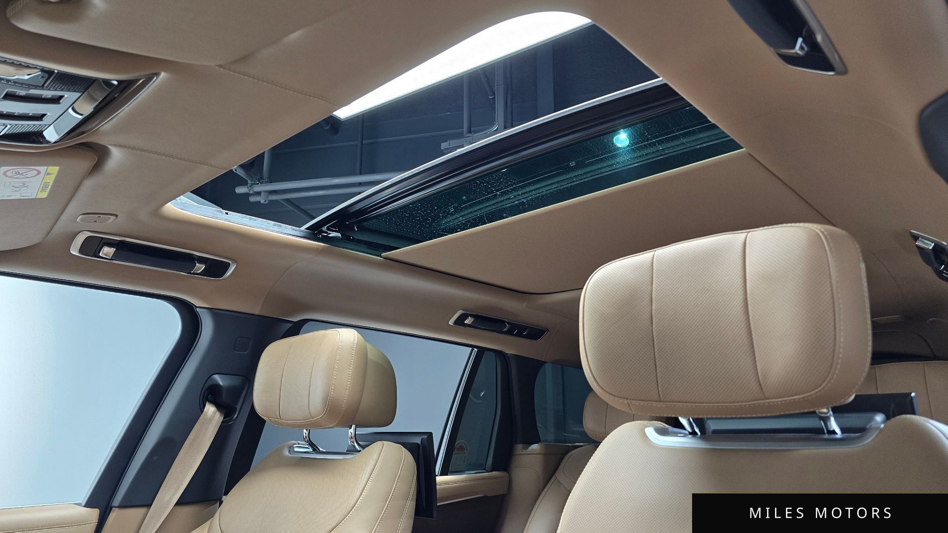 Land Rover 레인지로버 2025 — миниатюра 19