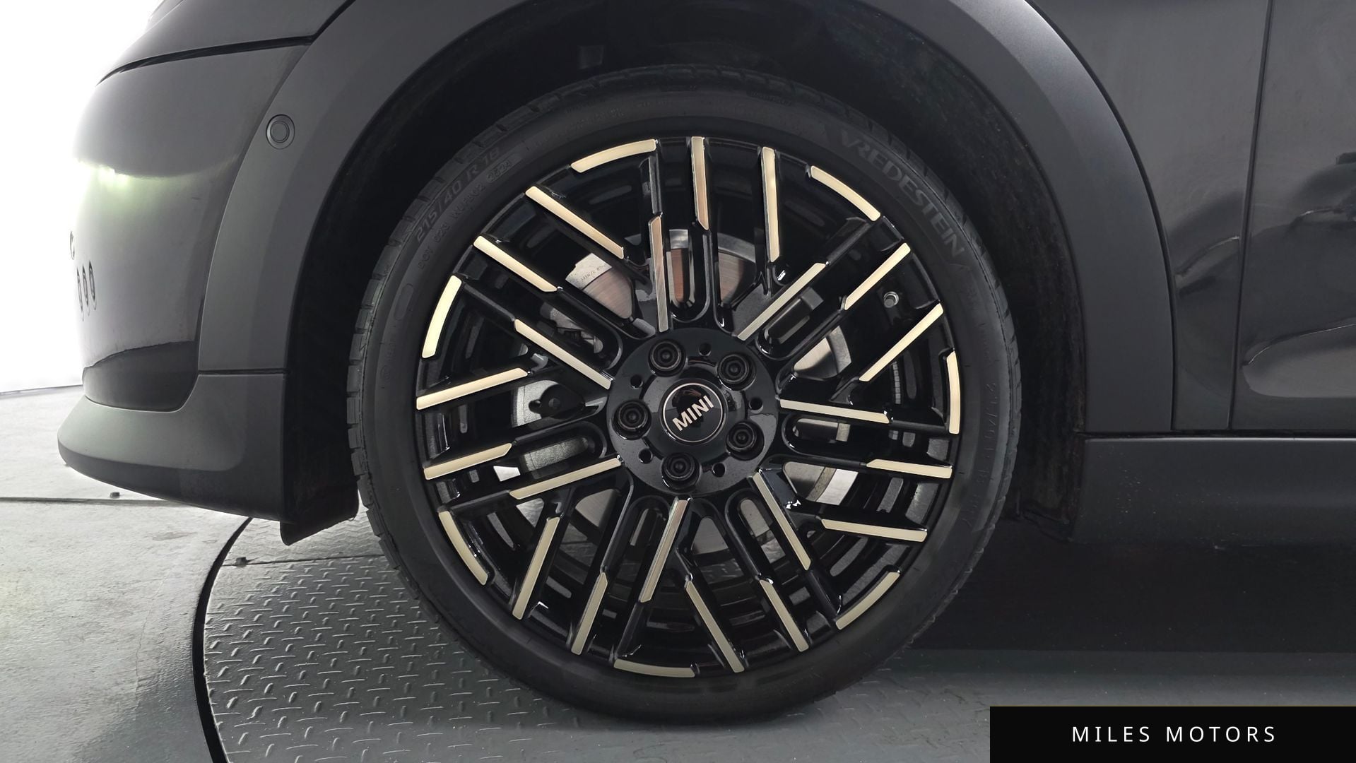 MINI 쿠퍼 S 2025 — миниатюра 4