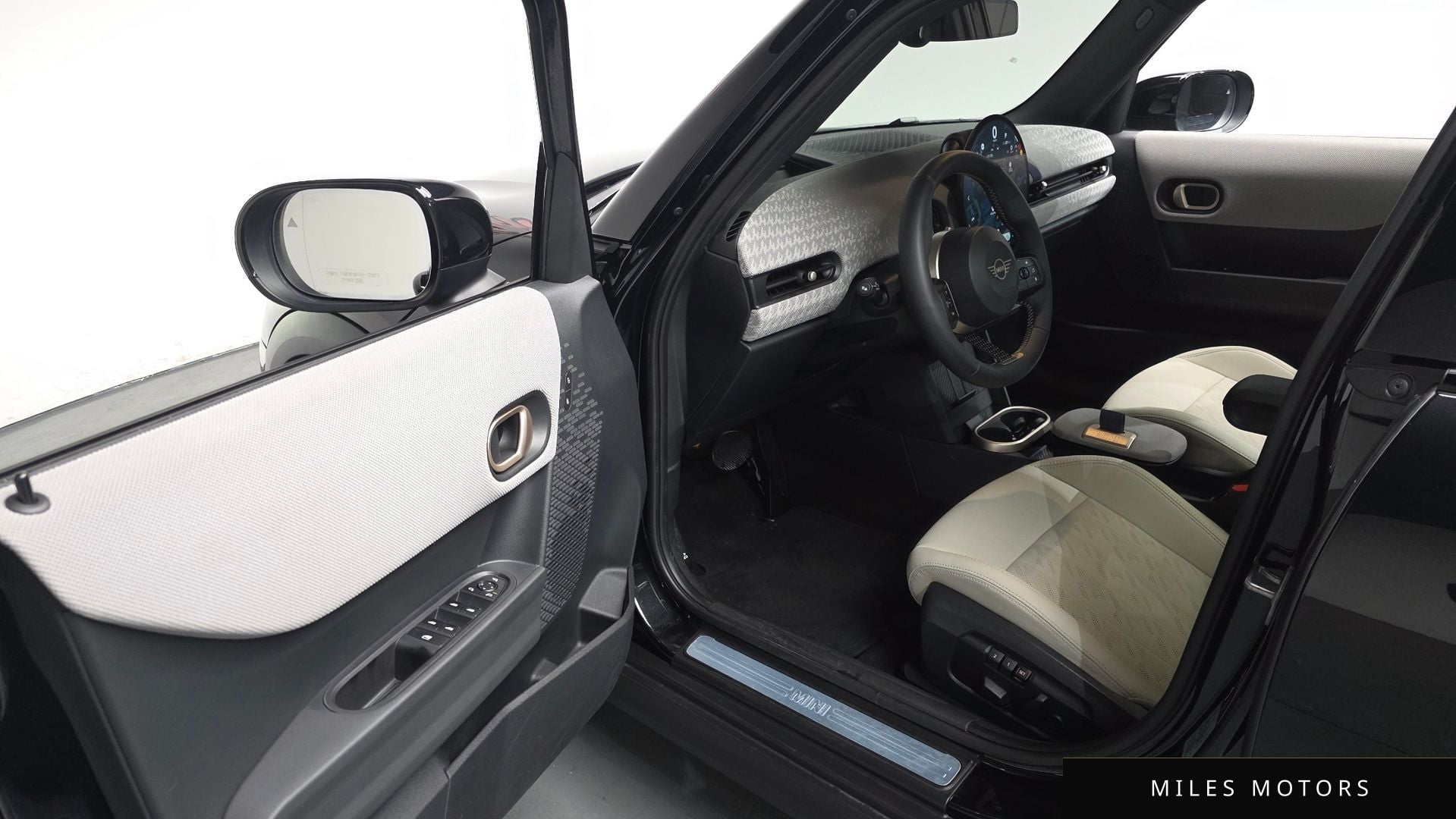 MINI 쿠퍼 S 2025 — миниатюра 11