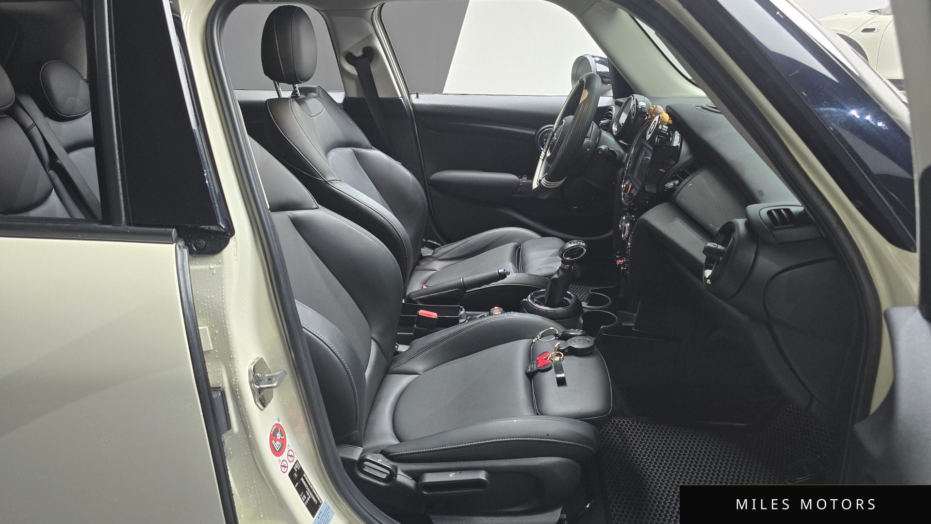 MINI Cooper D 2016 — миниатюра 10