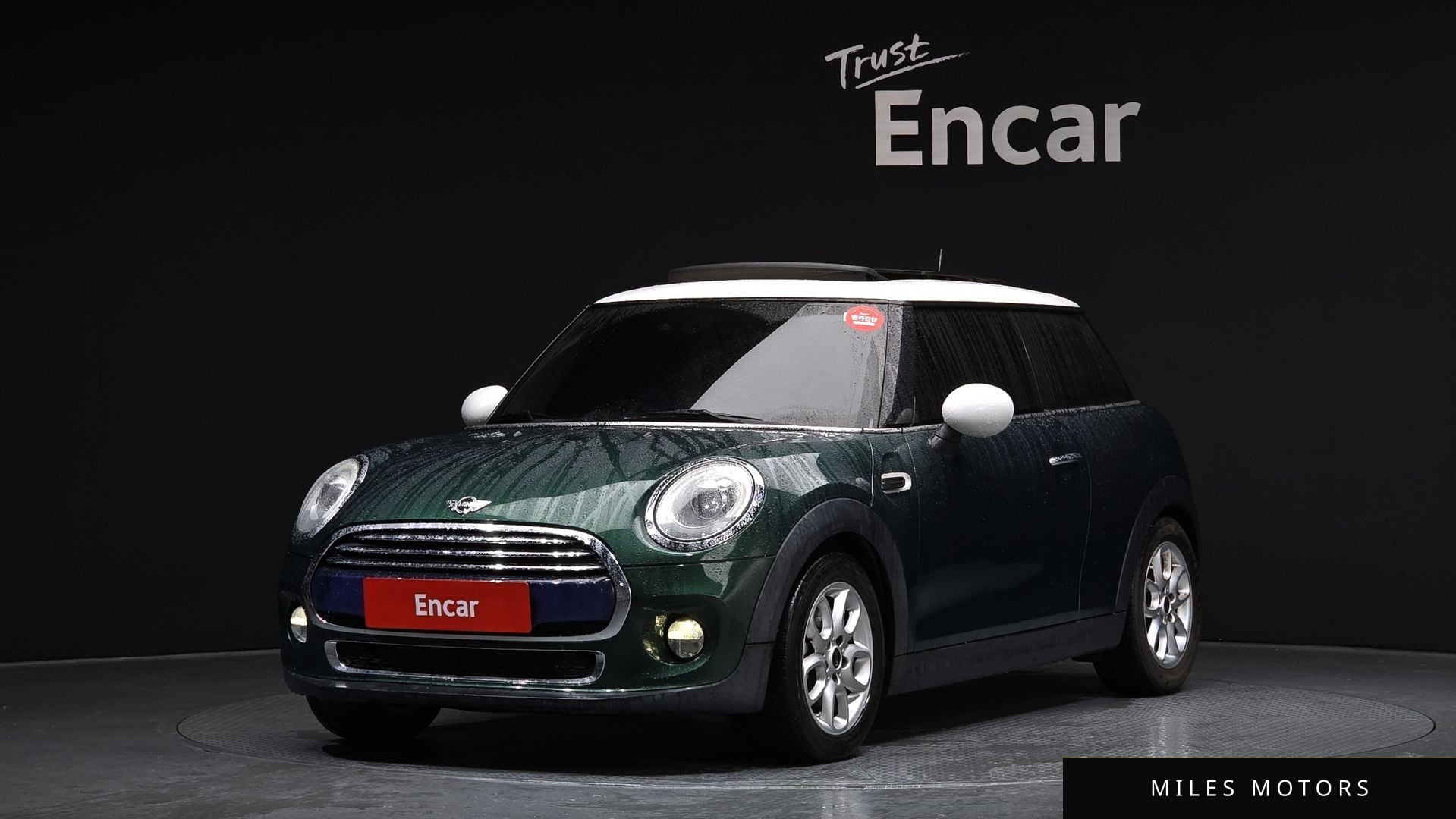 MINI Cooper D 2017 — фото 1 из 12