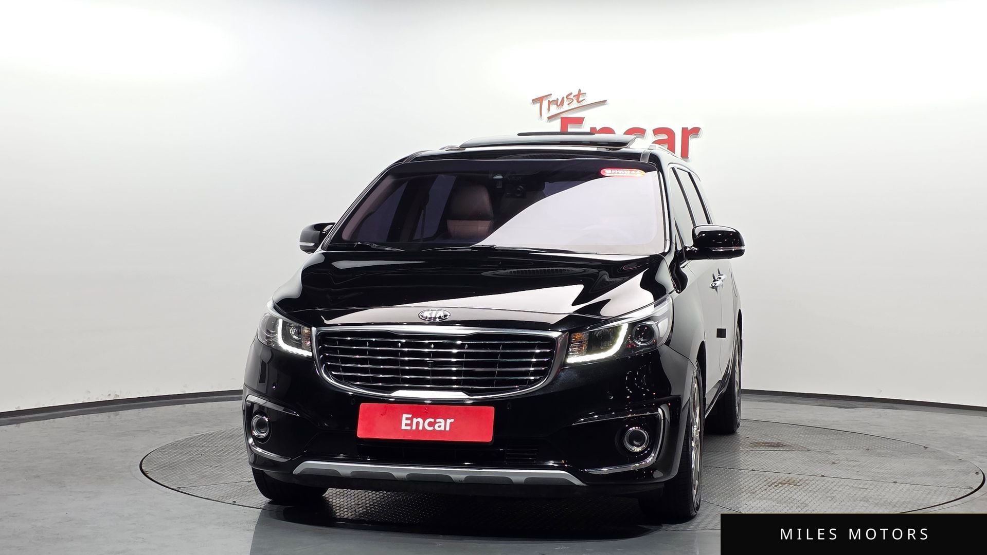 Kia Canival 2018 — миниатюра 3