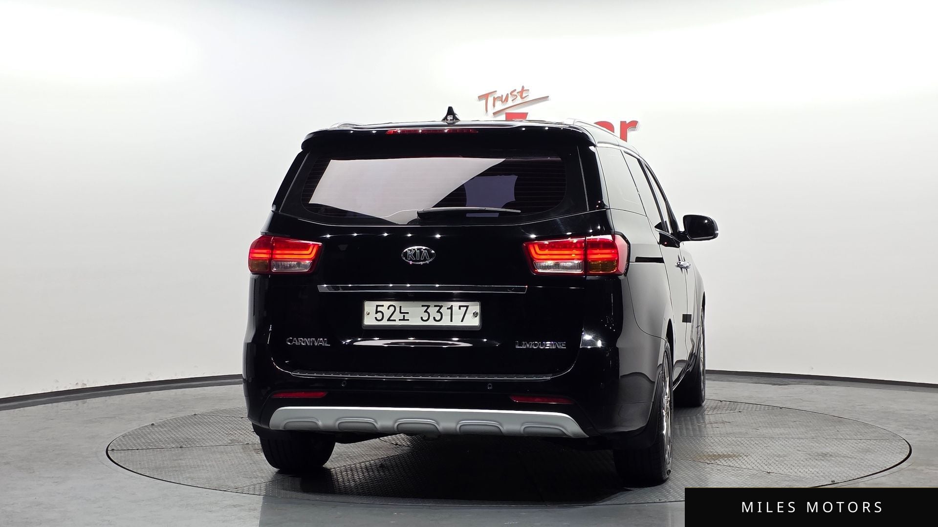 Kia Canival 2018 — миниатюра 4
