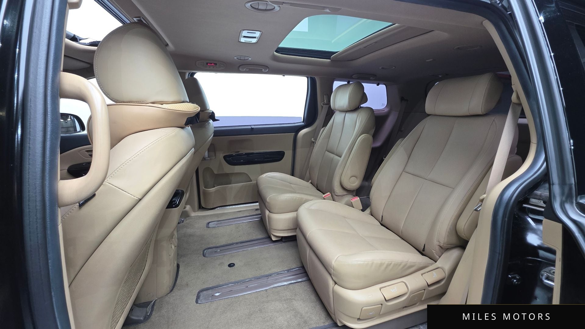 Kia Canival 2018 — миниатюра 12