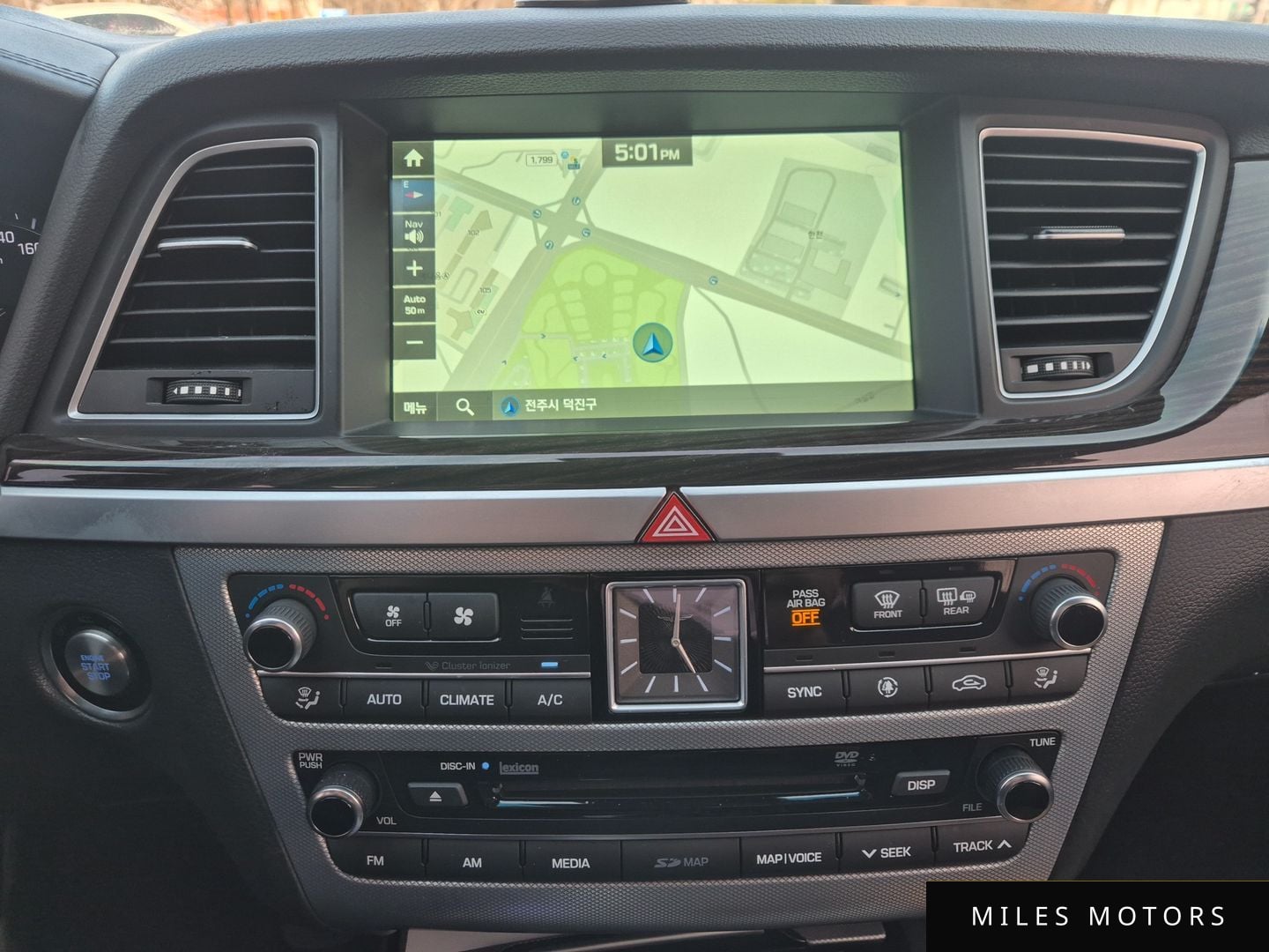 Genesis G80 2018 — миниатюра 7