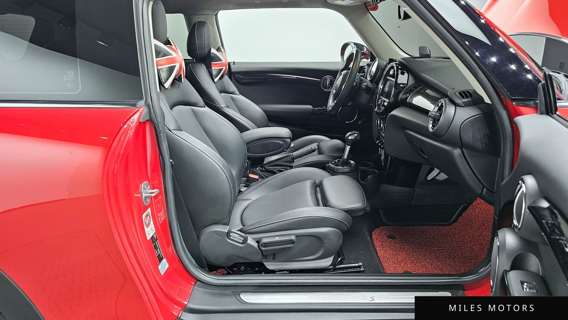 MINI Cooper S 2018 — миниатюра 10