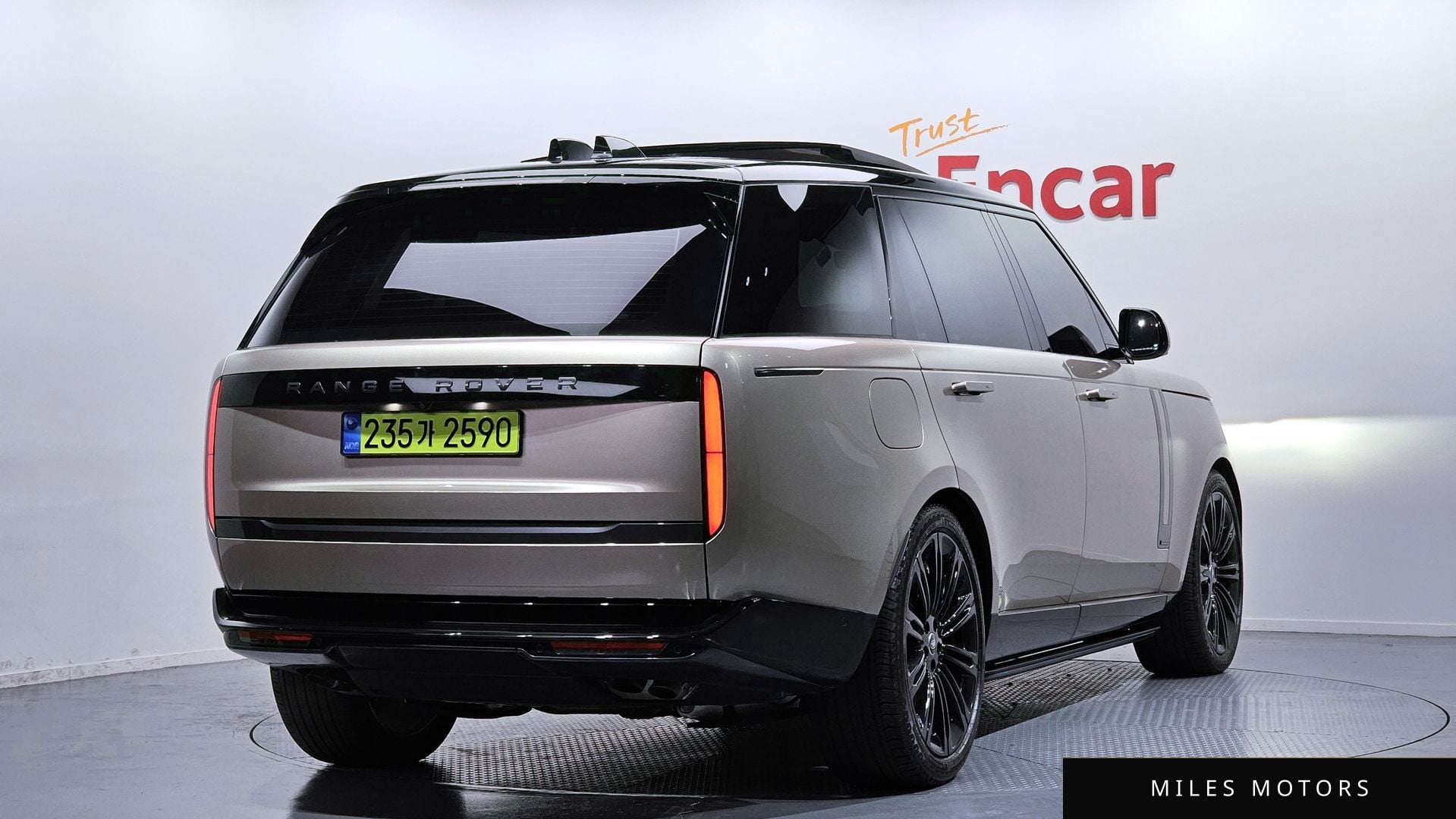 Land Rover Range Rover 2025 — миниатюра 2