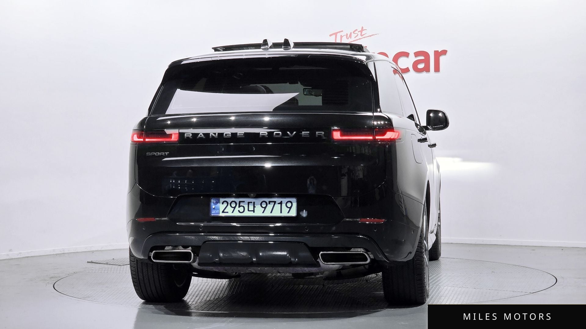 Land Rover Range Rover Sport 2025 — миниатюра 4