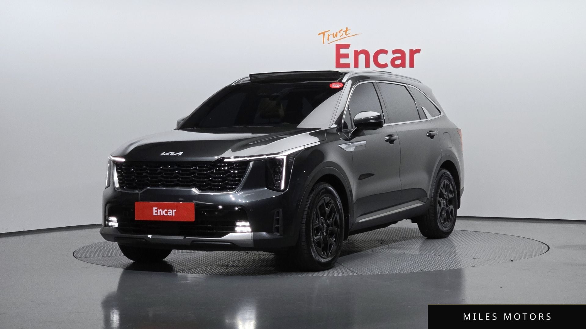 Kia Sorento 2024 — фото 1 из 12