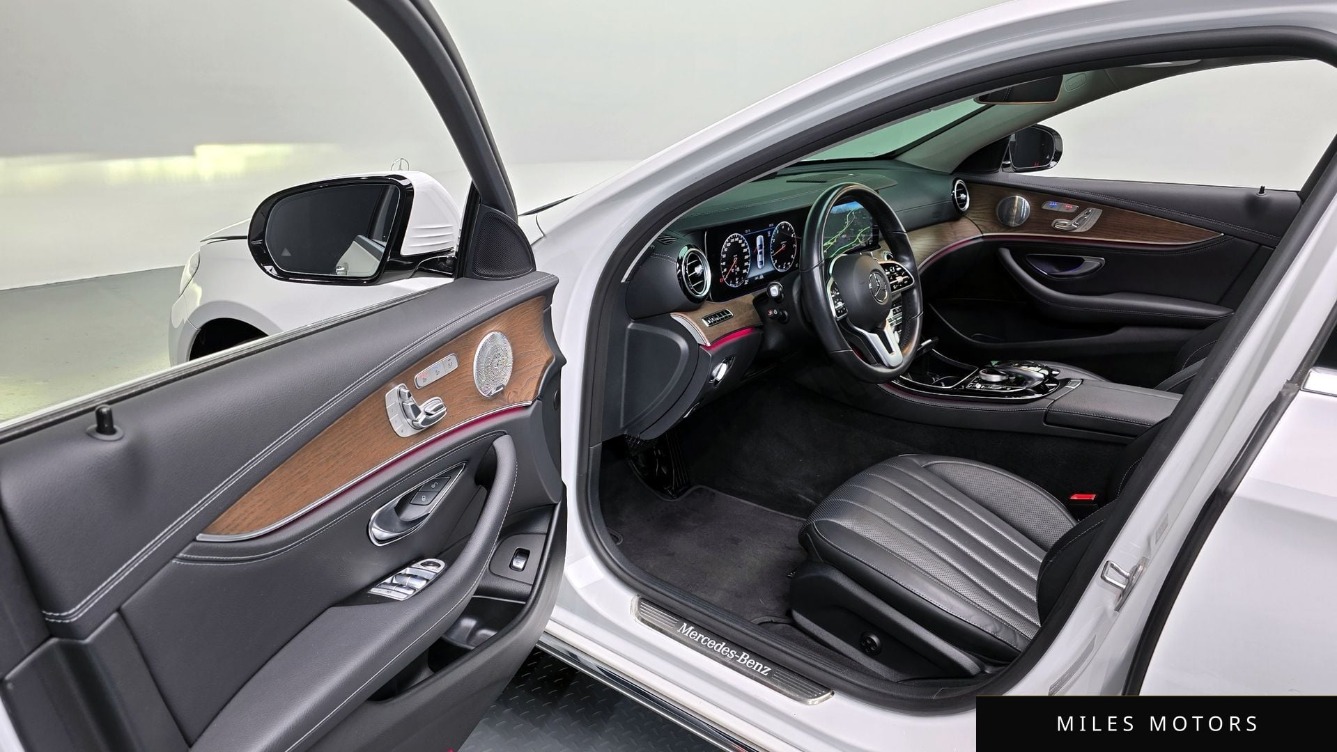 Mercedes-Benz E-Class W213 2020 — миниатюра 11