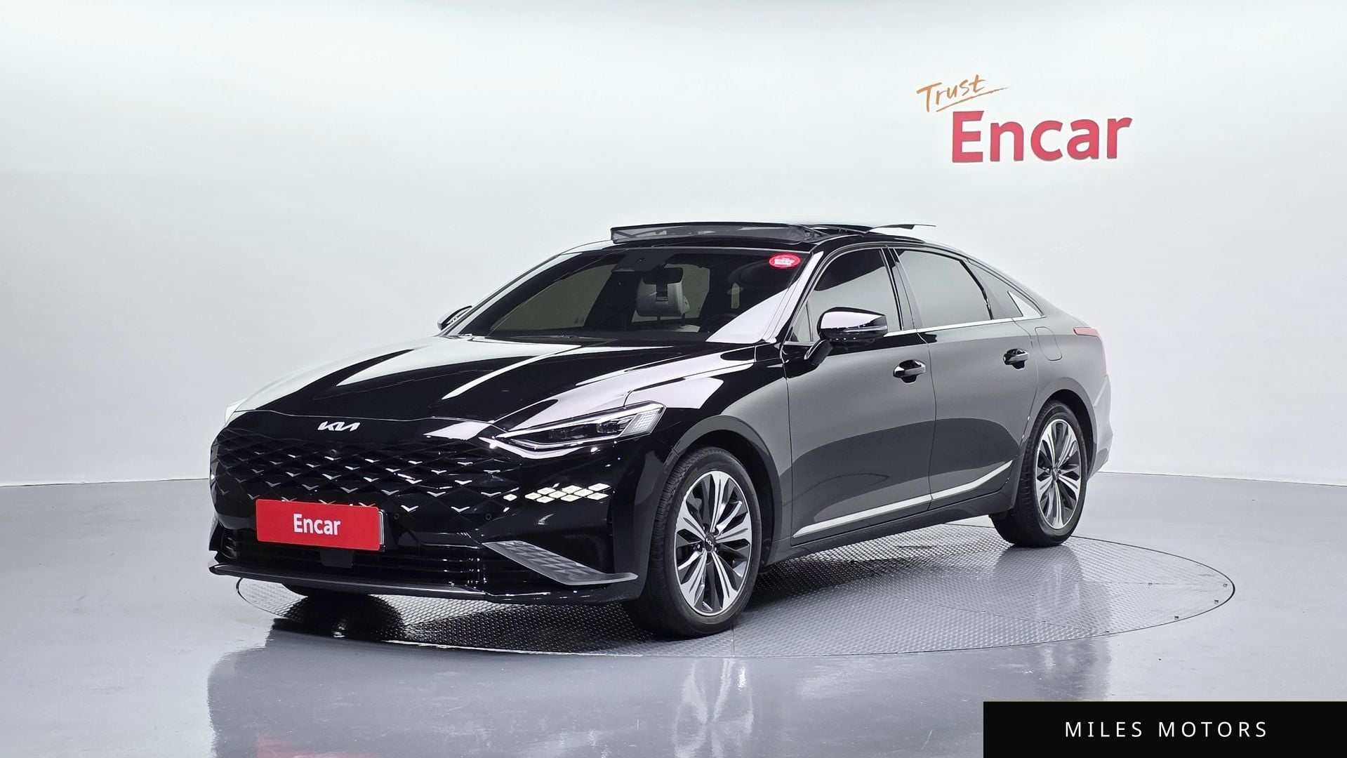 Kia K8 2023 — фото 1 из 12