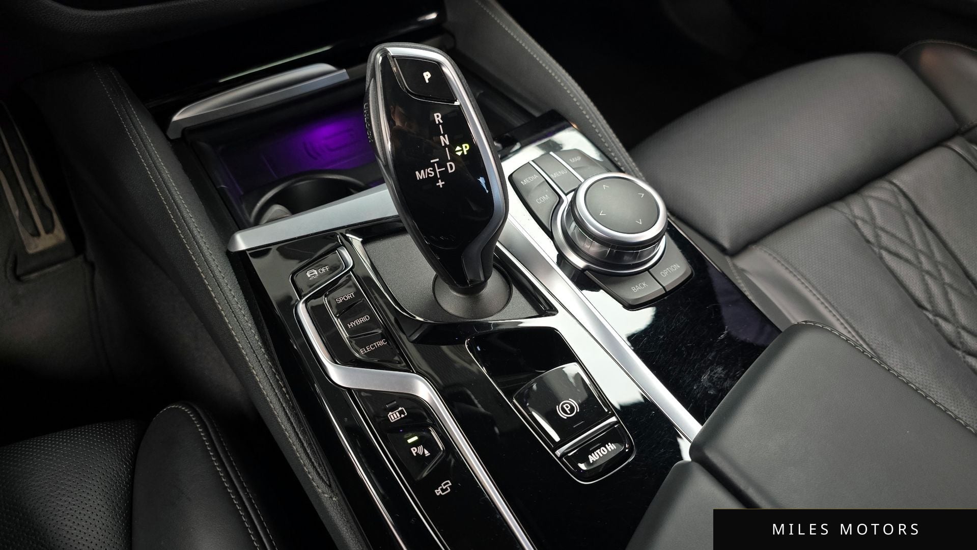 BMW 5시리즈 (G30) 2022 — миниатюра 9