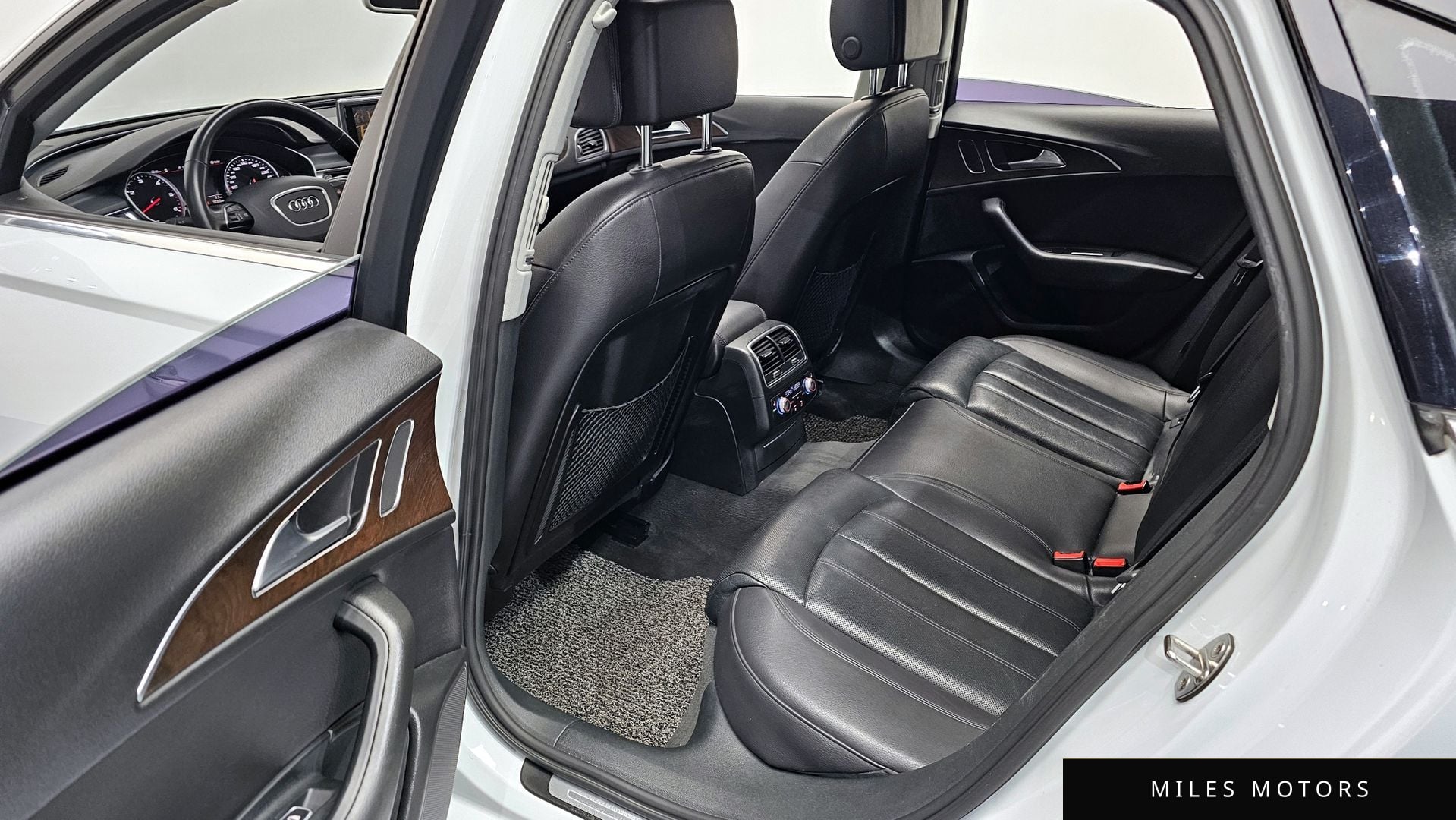 Audi A6 2016 — миниатюра 11