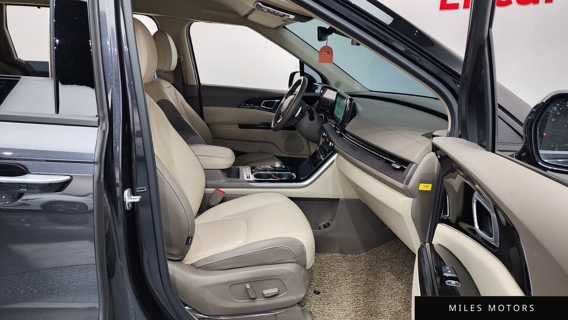 Kia Carnival 2022 — миниатюра 11