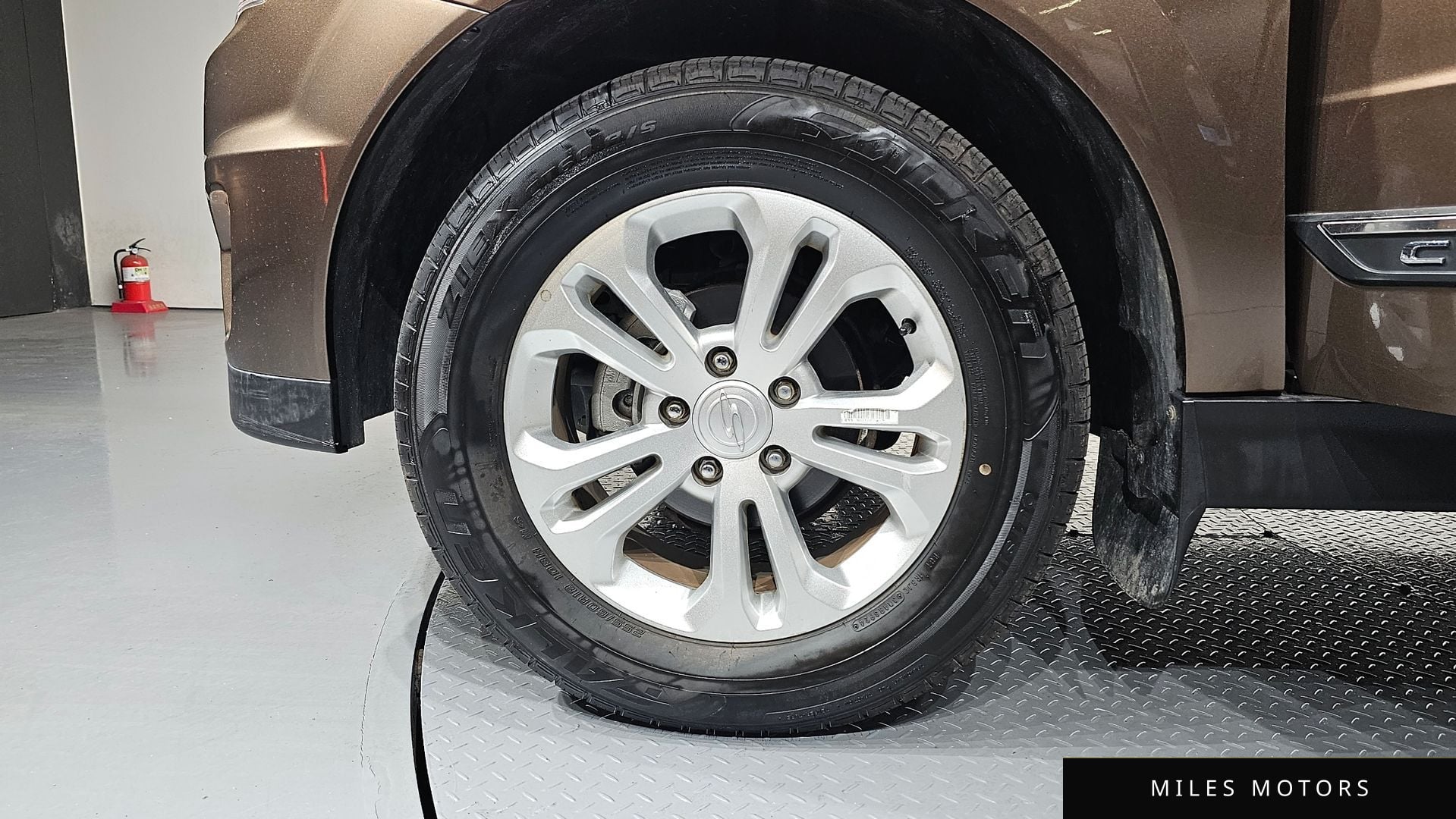 KG Mobility KORANDO 2016 — миниатюра 5