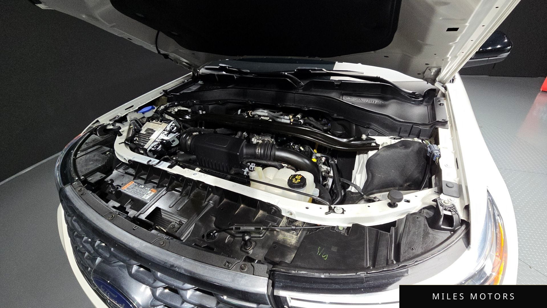 Ford Explorer 2022 — миниатюра 6