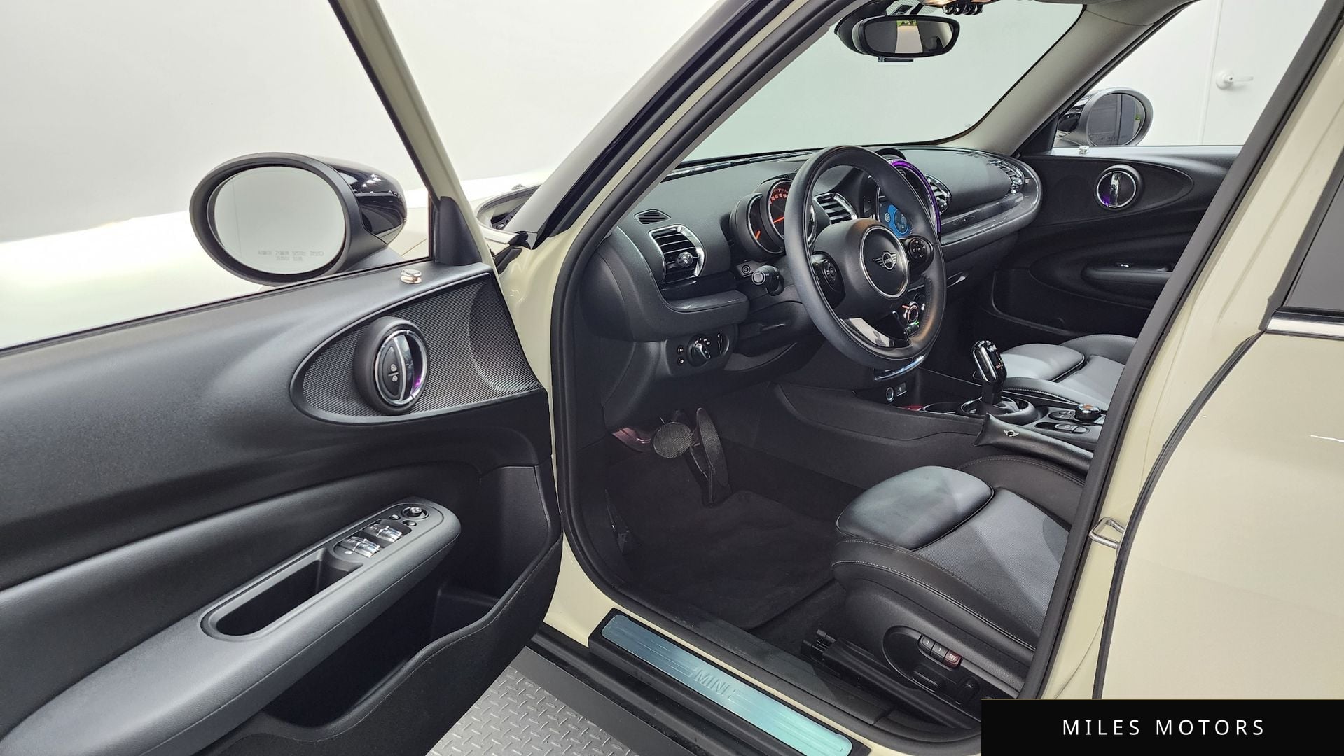 MINI 쿠퍼 D 클럽맨 2020 — миниатюра 10