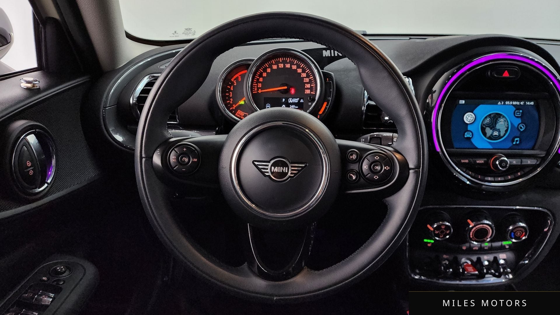 MINI 쿠퍼 D 클럽맨 2020 — миниатюра 13