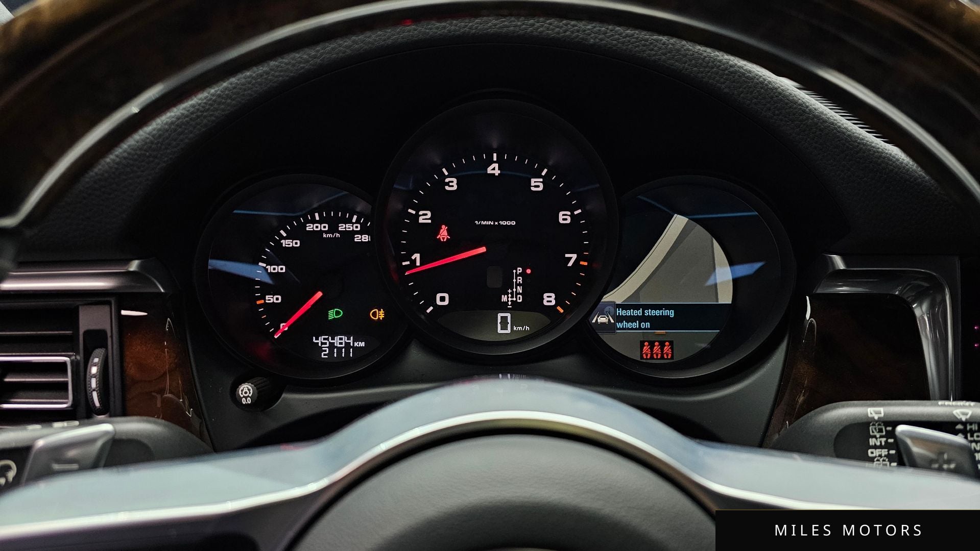 Porsche Macan 2021 — миниатюра 8