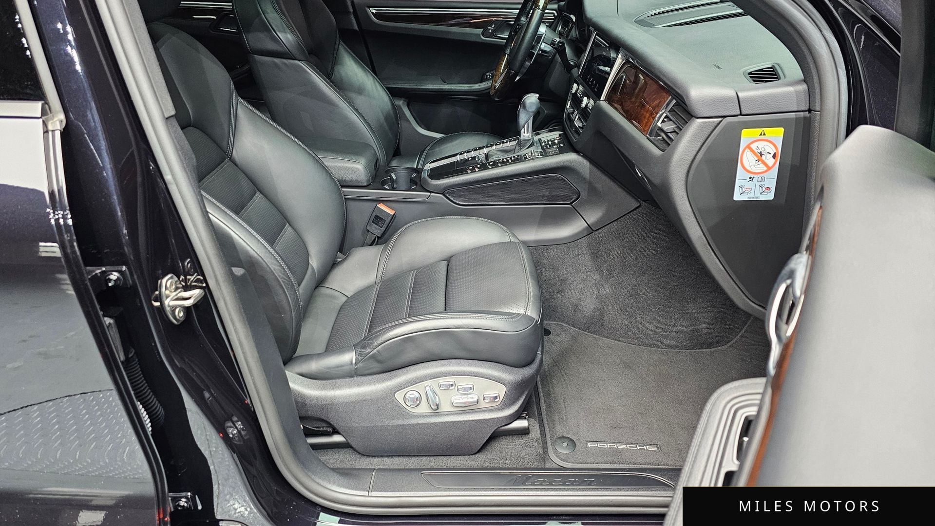 Porsche Macan 2021 — миниатюра 10