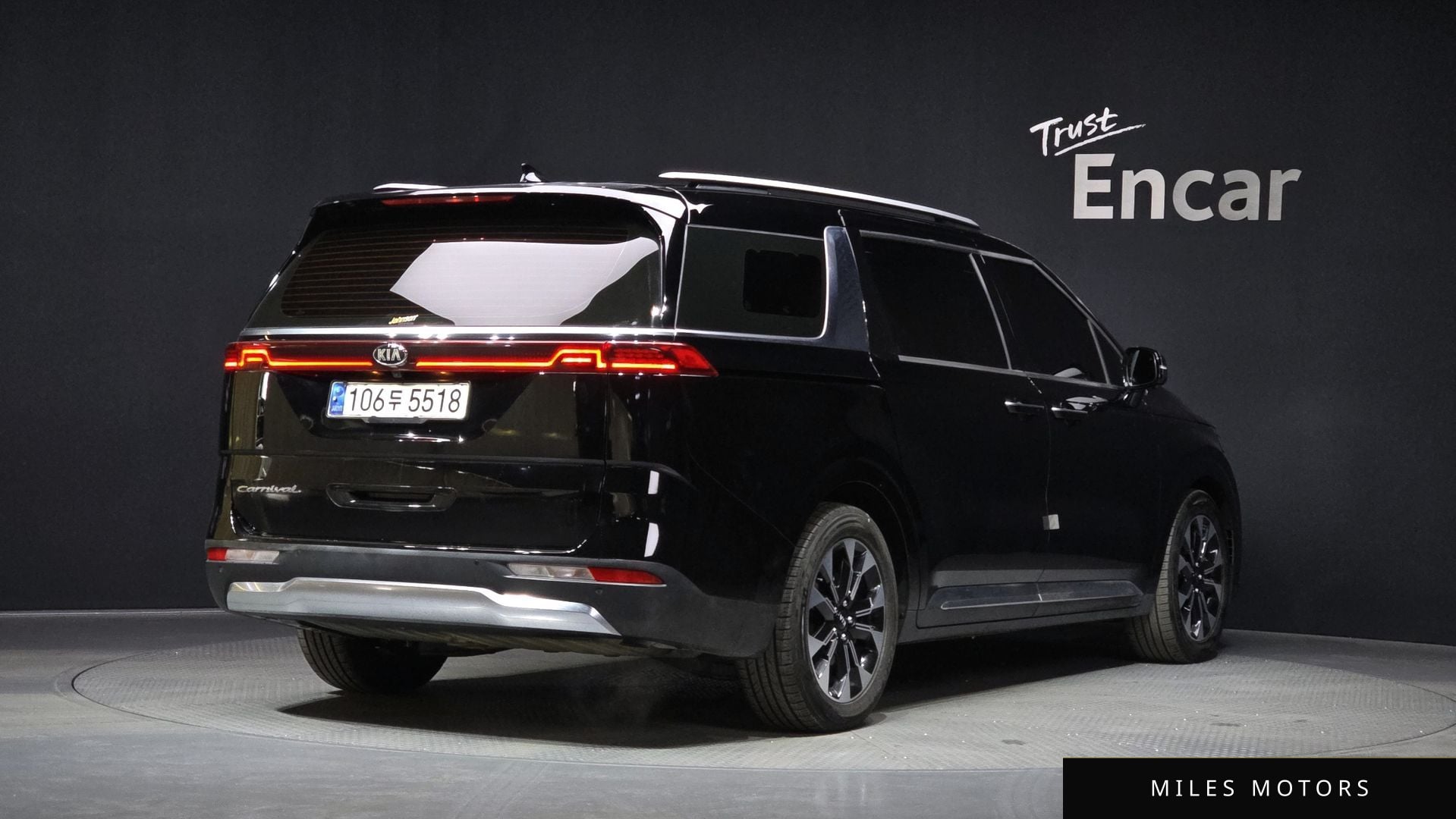 Kia Carnival 2021 — миниатюра 2