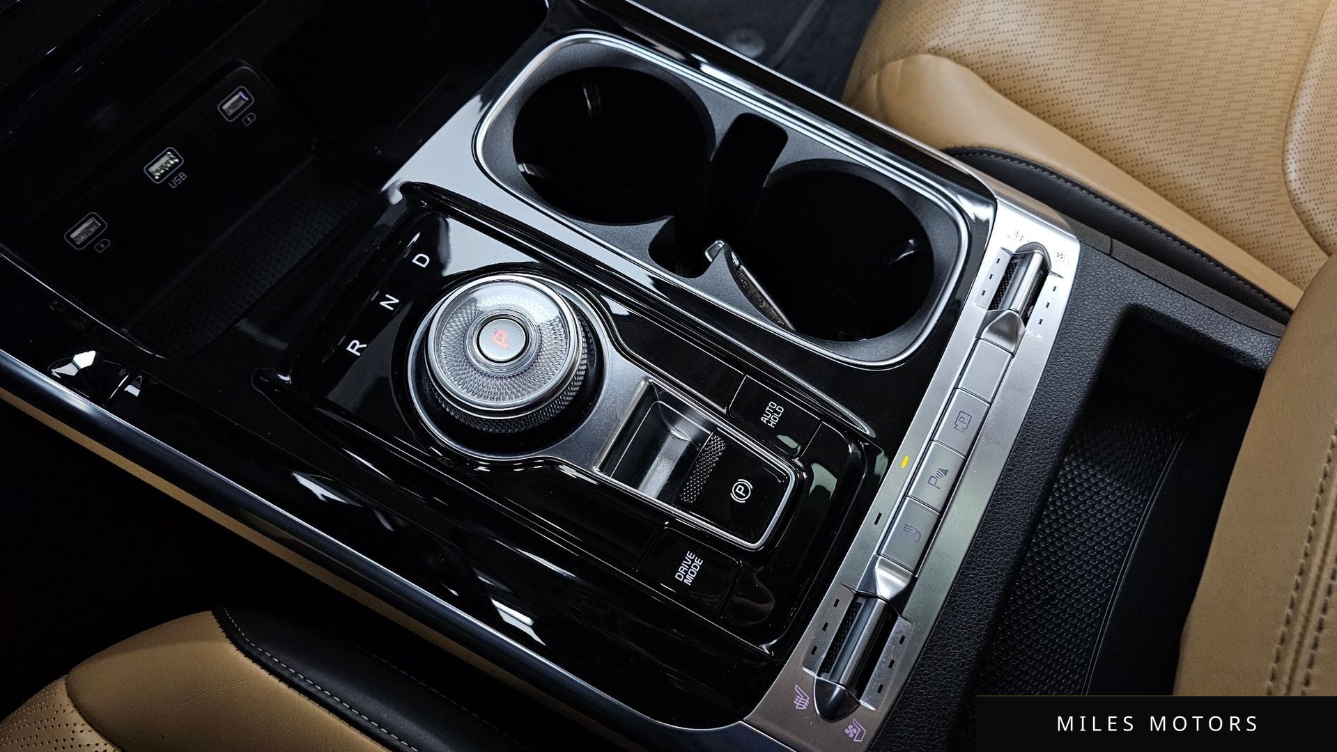 Kia Carnival 2021 — миниатюра 9