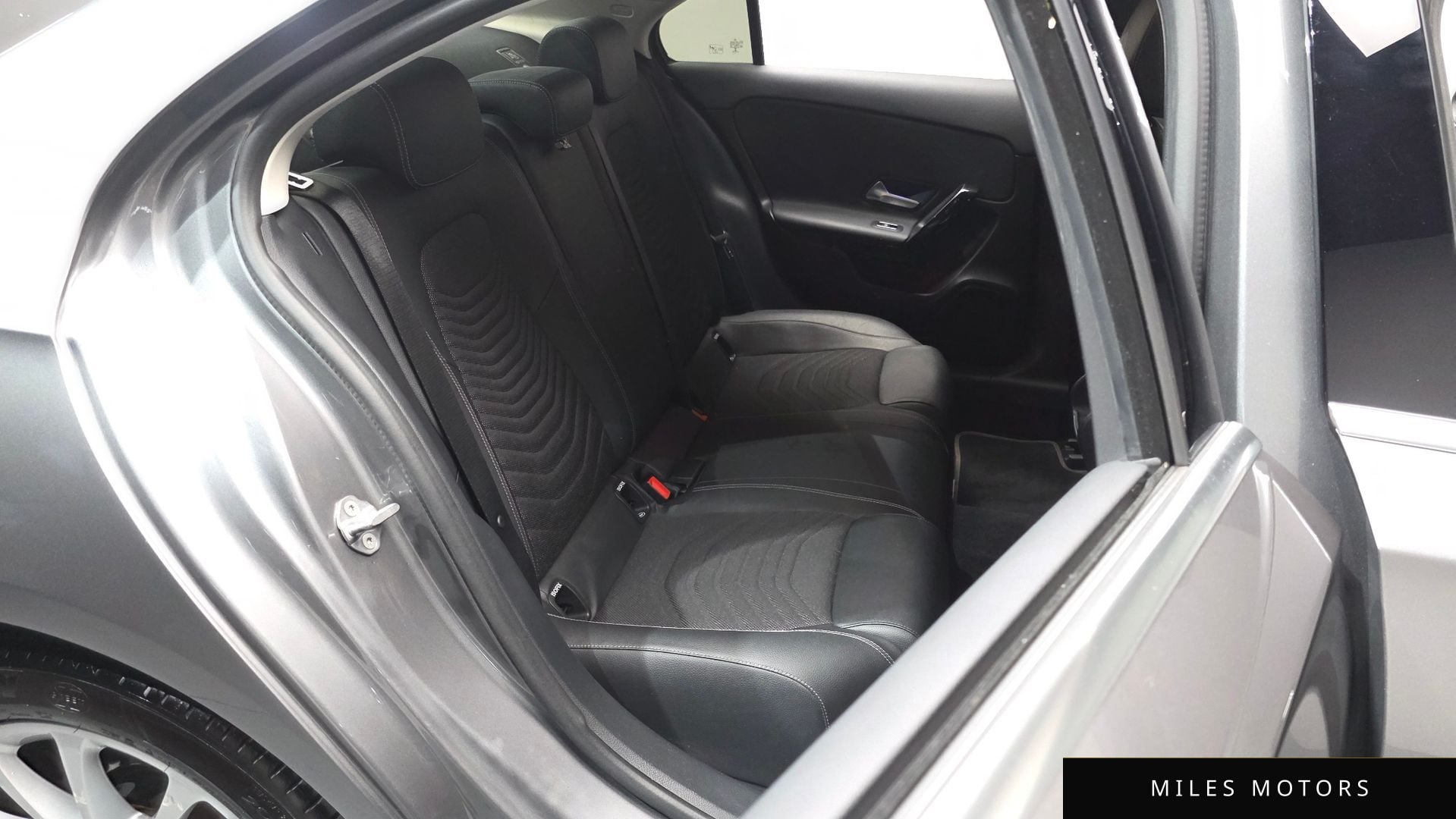 Mercedes-Benz A-Class W177 2020 — миниатюра 12