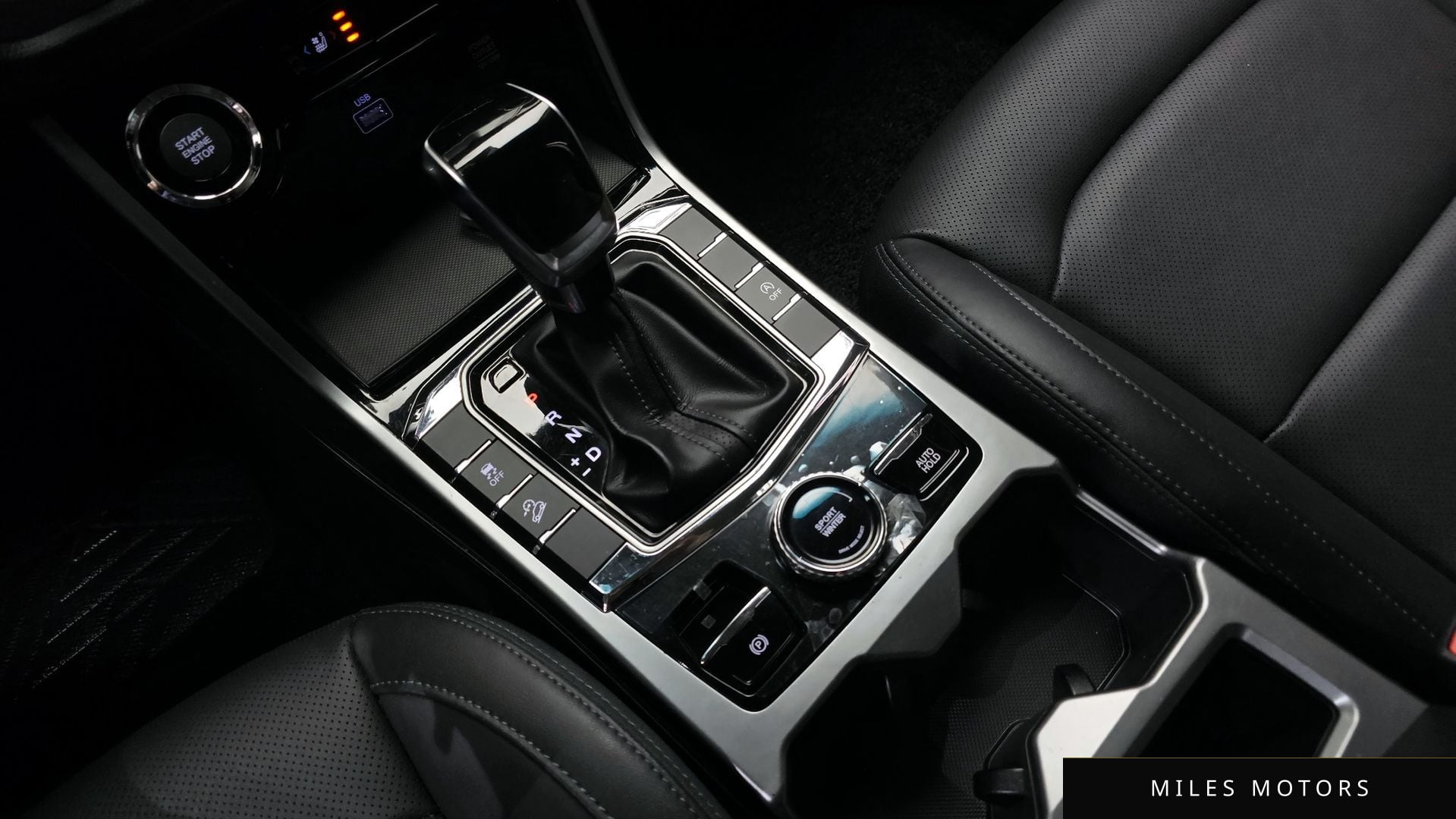 KG Mobility Beautiful Korando 2021 — миниатюра 9