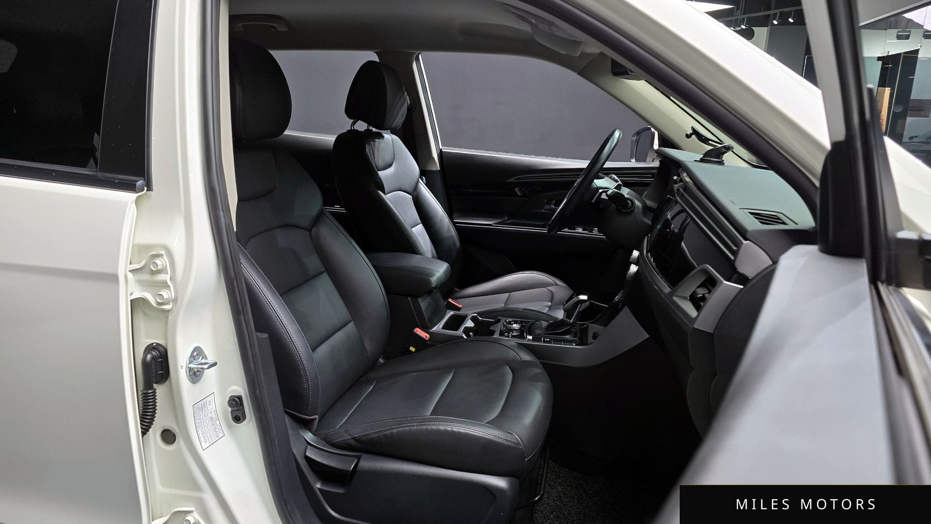 KG Mobility Beautiful Korando 2021 — миниатюра 10