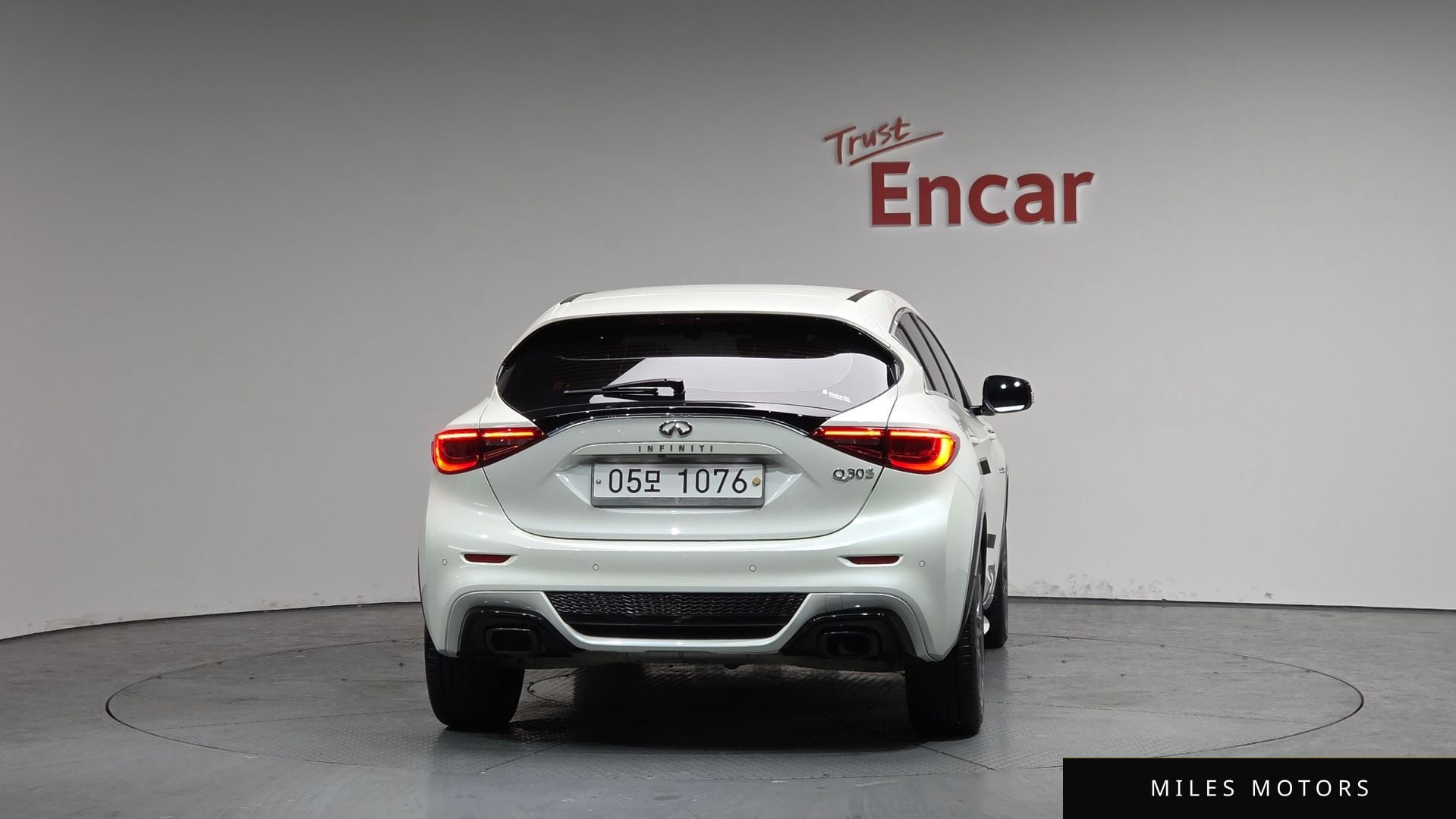 Infiniti Q30 2017 — миниатюра 3