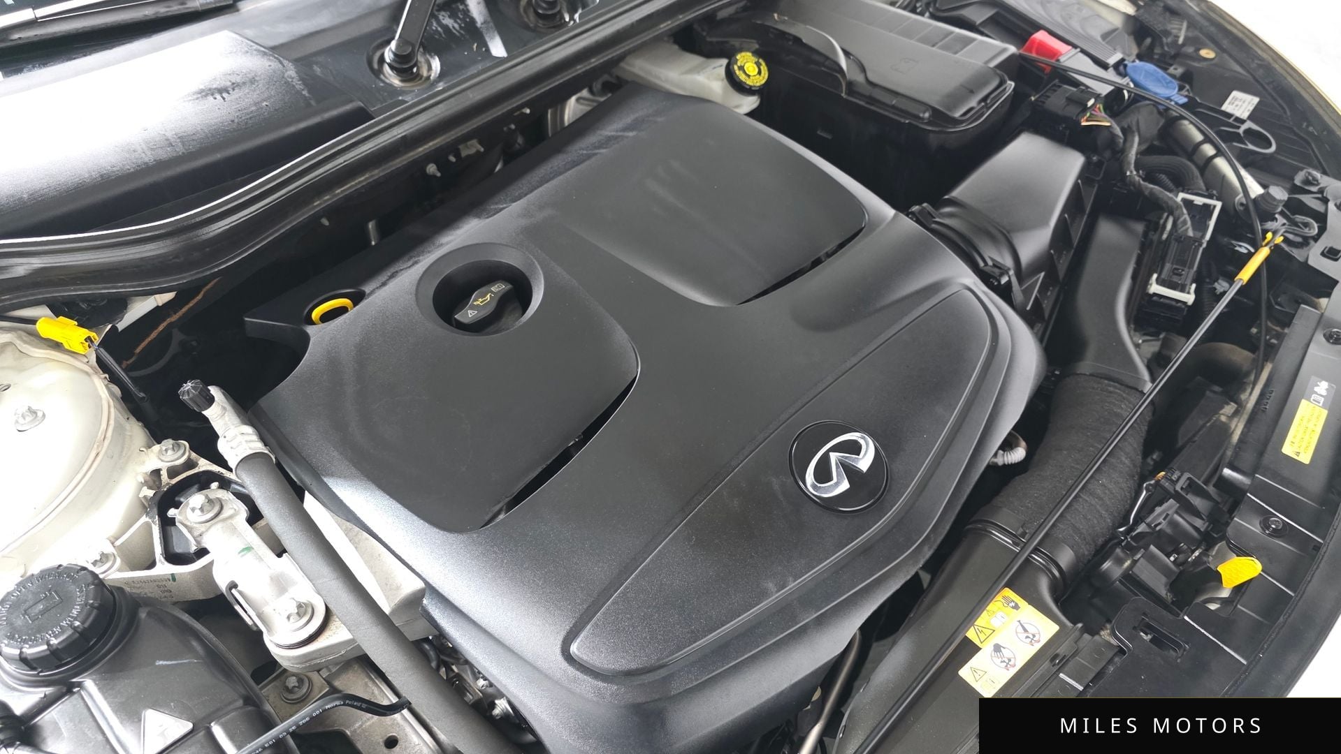 Infiniti Q30 2017 — миниатюра 5
