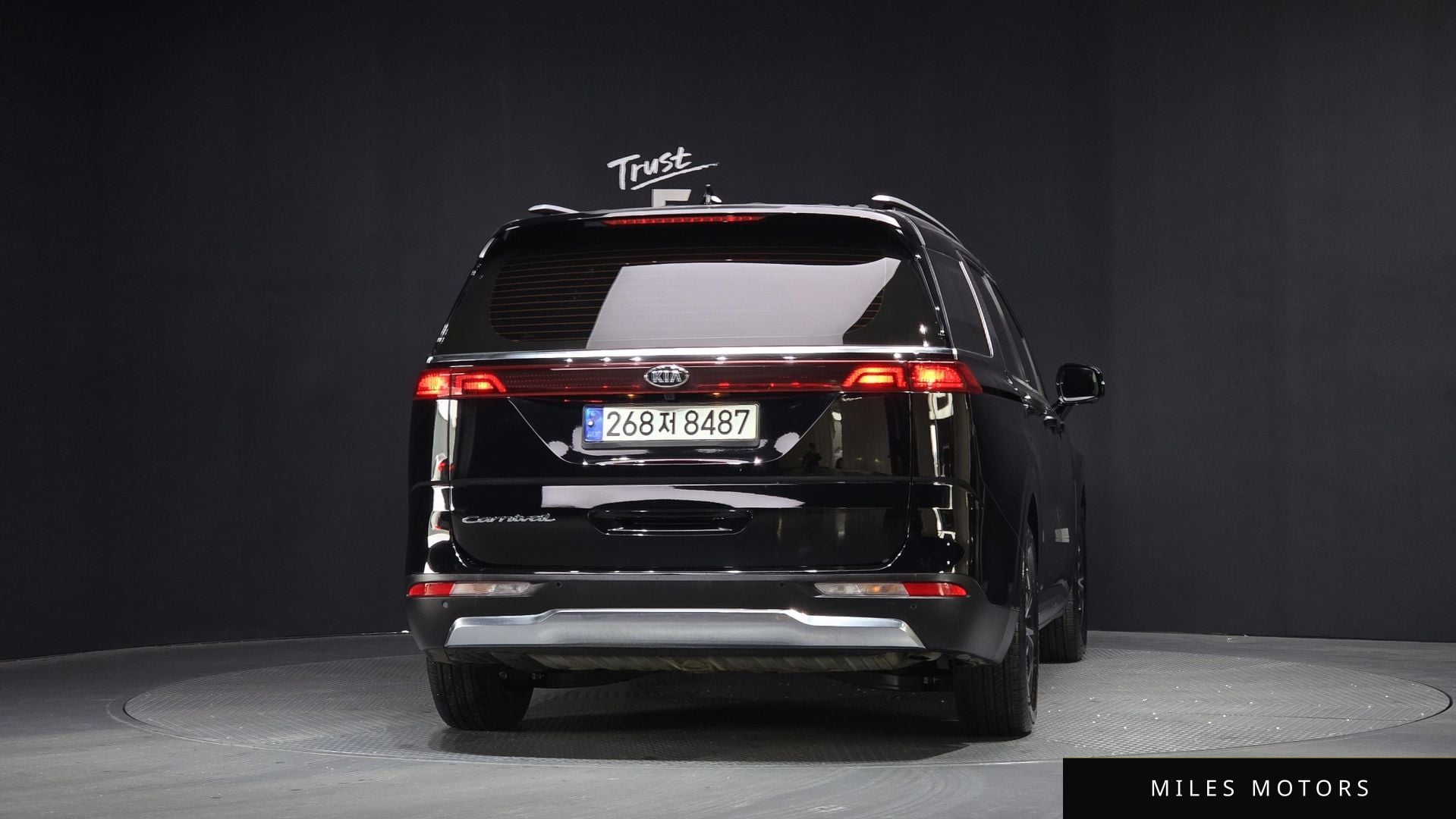 Kia Carnival 2021 — миниатюра 4