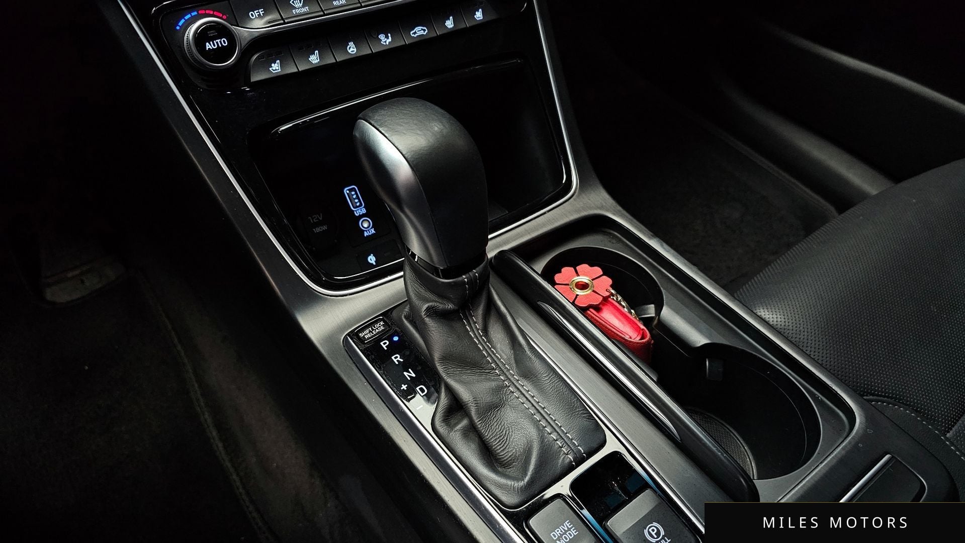 Hyundai Grandeur 2018 — миниатюра 9