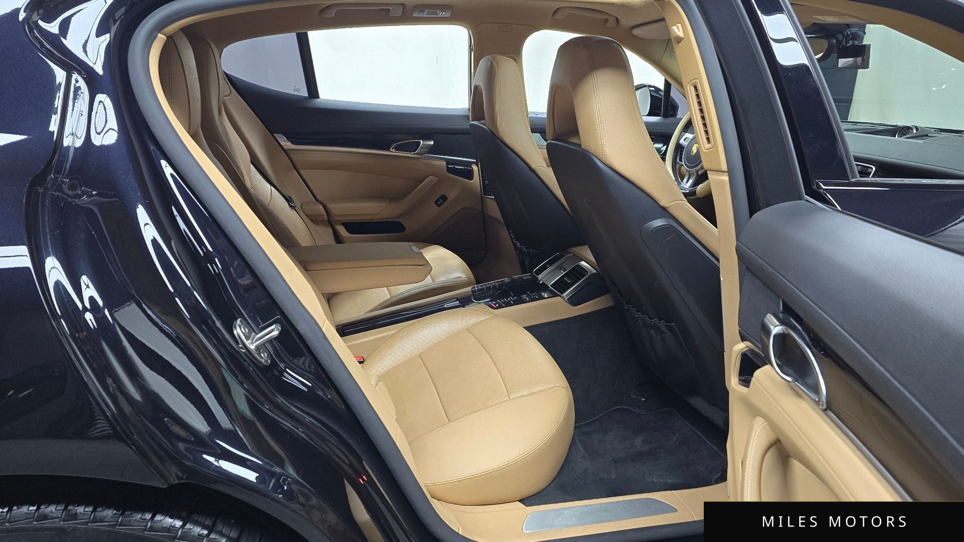 Porsche 파나메라 2016 — миниатюра 12
