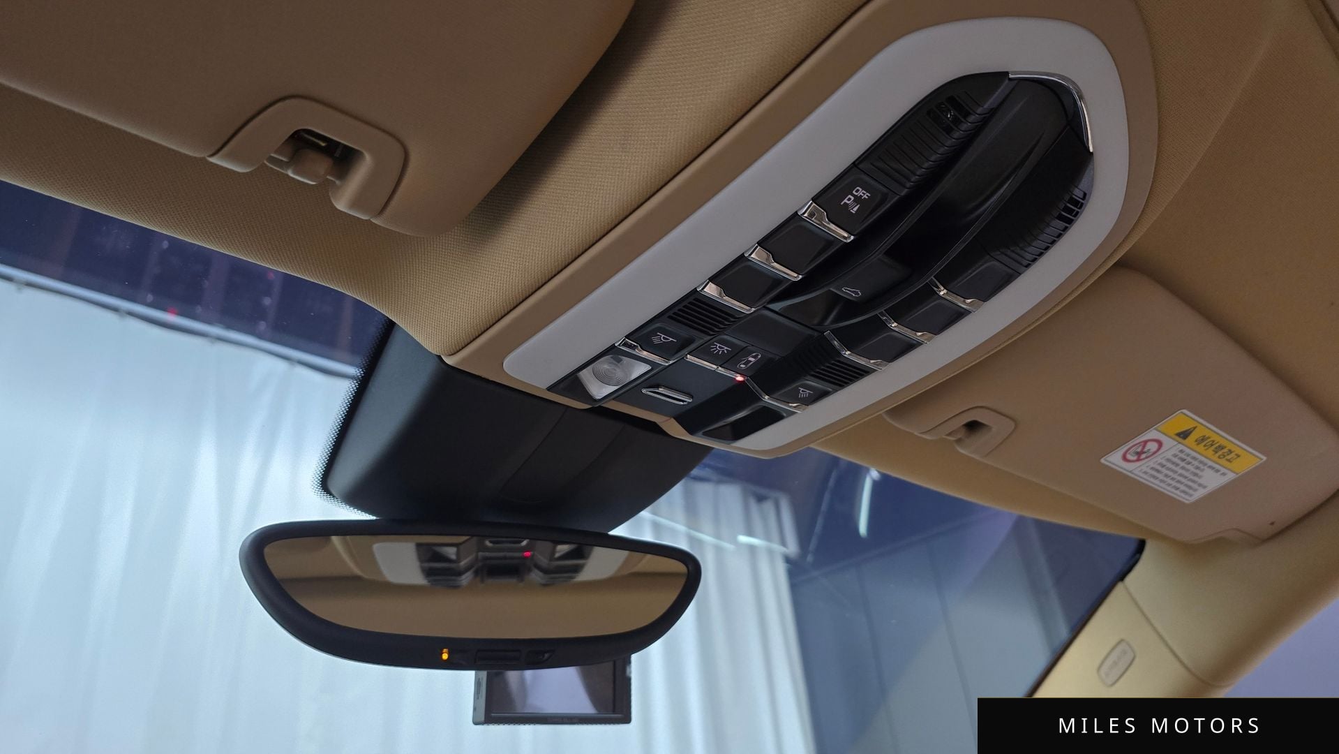 Porsche 파나메라 2016 — миниатюра 18