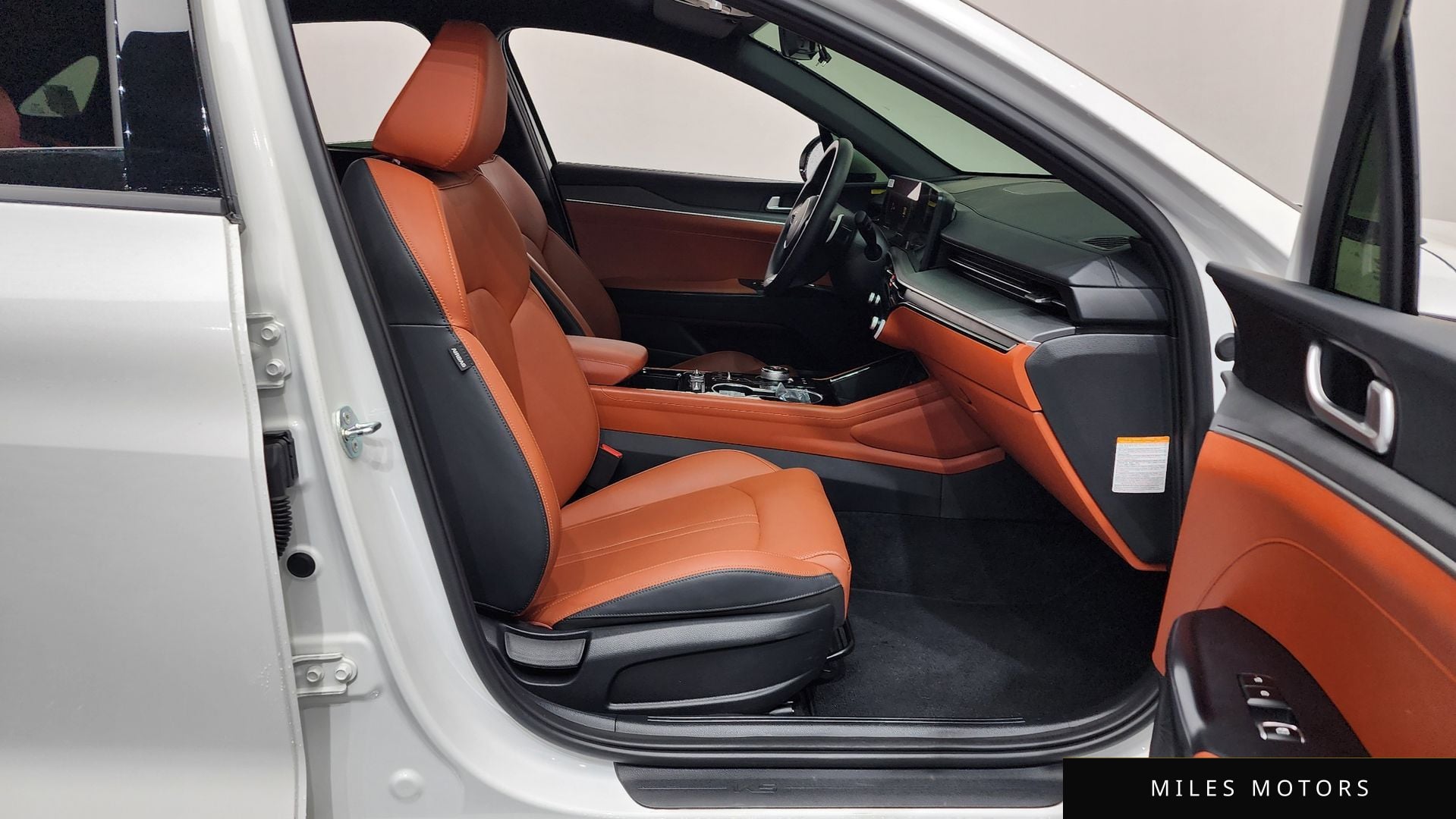 Kia K5 2024 — миниатюра 11