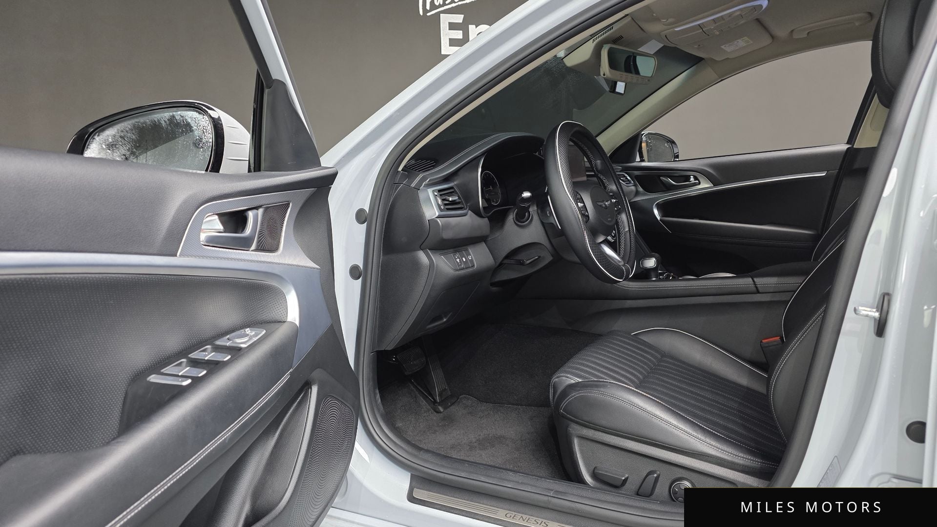 Genesis 뉴 G70 2021 — миниатюра 12