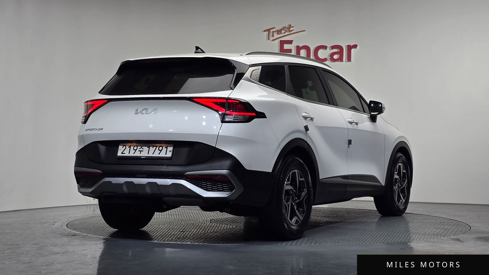 Kia Sportage 2022 — фото 1 из 12